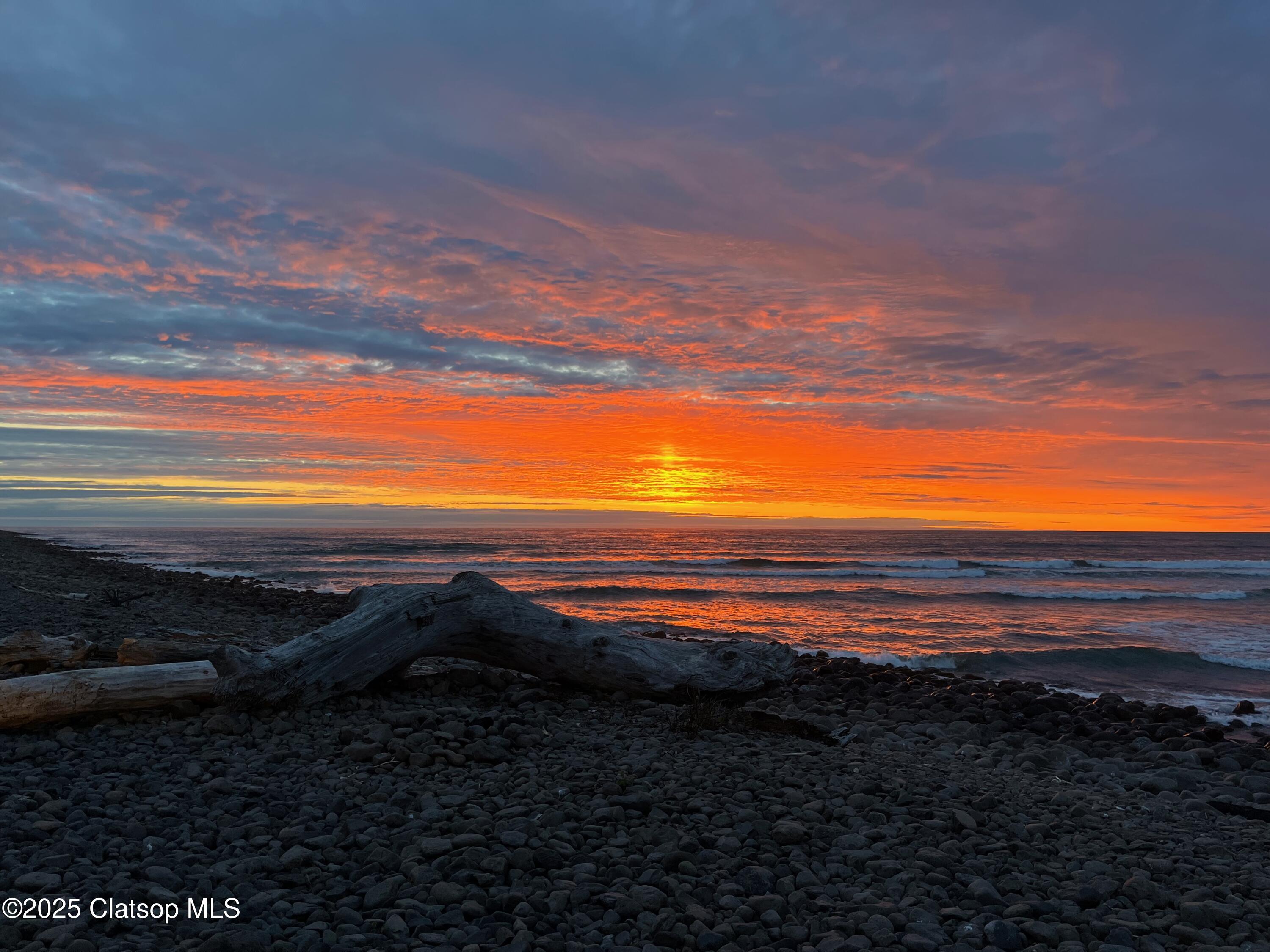 3140 Sunset Blvd Property Photo 25