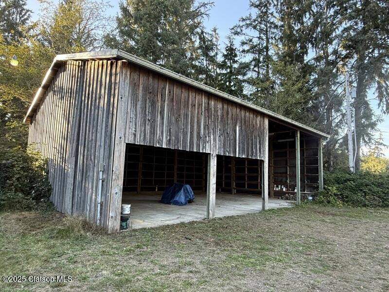 34662 Airport Lane Property Photo 16