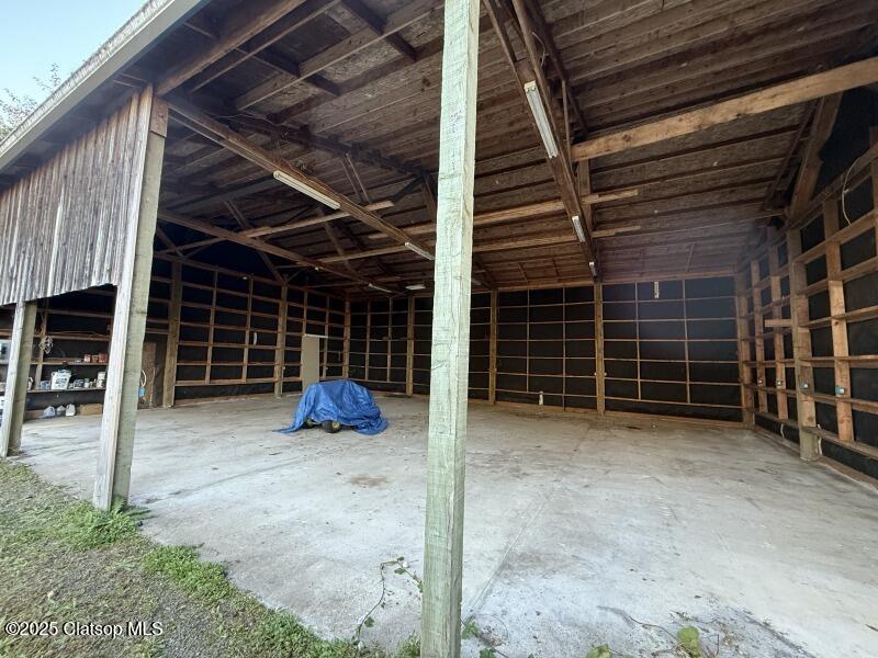 34662 Airport Lane Property Photo 18