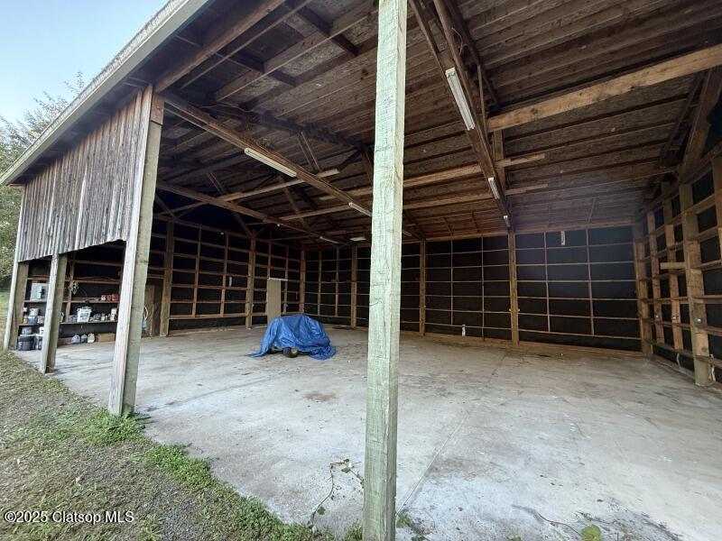 34662 Airport Lane Property Photo 19