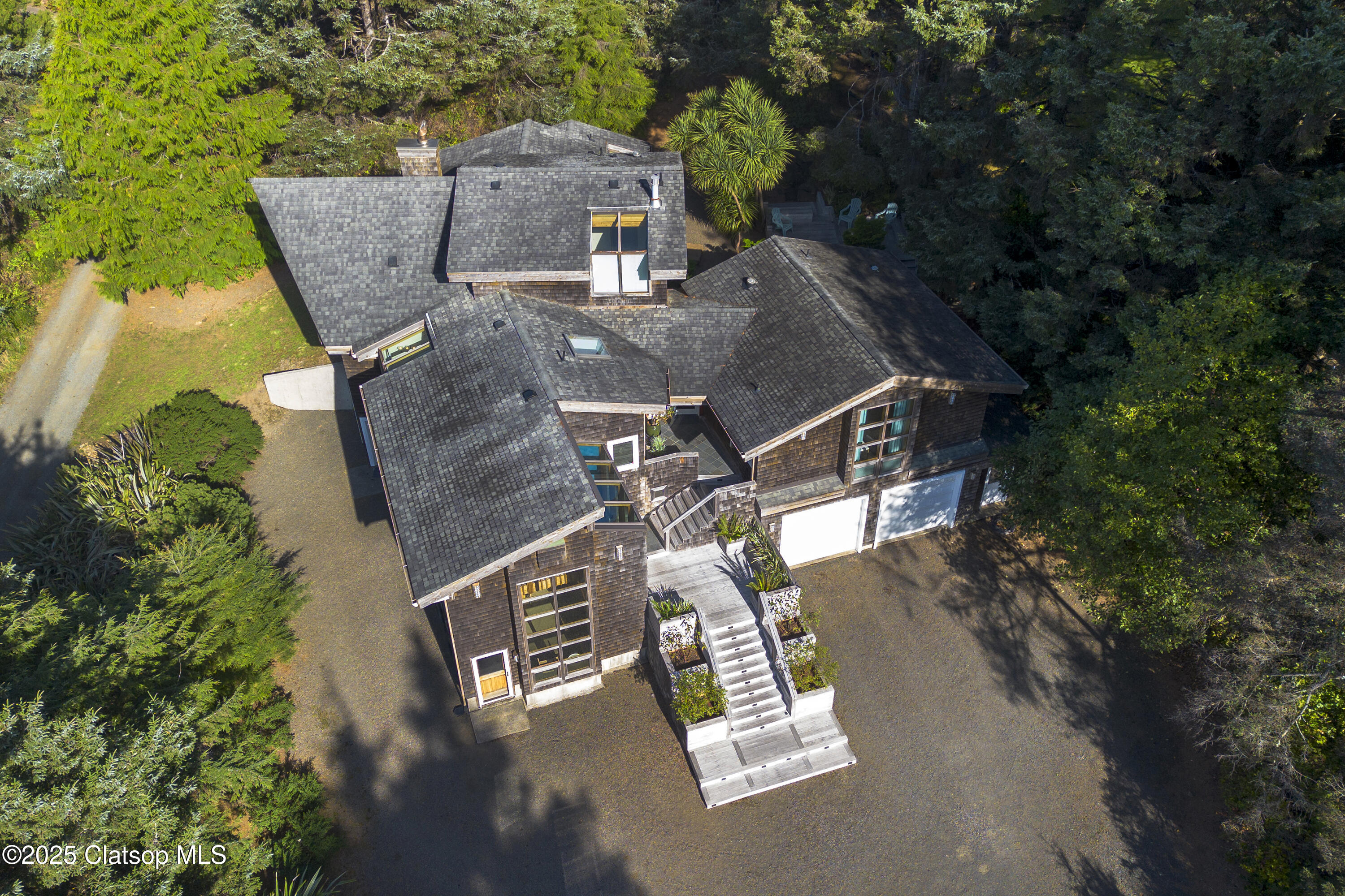 79519 Ray Brown Road Property Photo 5