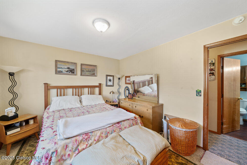 117 Driftwood Avenue E Property Photo 11