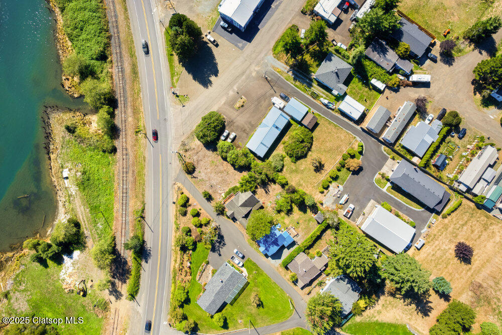 117 Driftwood Avenue E Property Photo 29