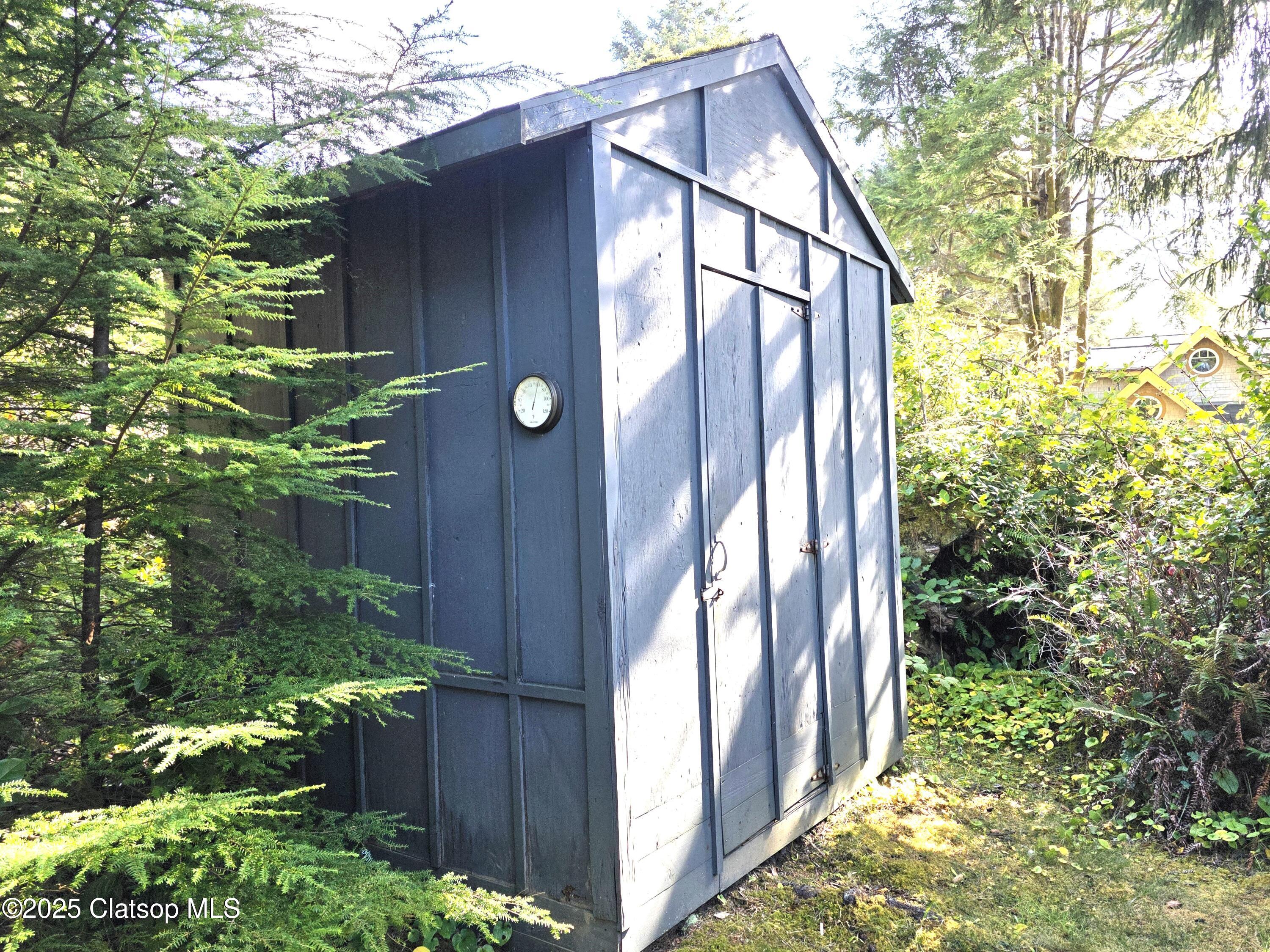 79906 Greenleaf Road Property Photo 3