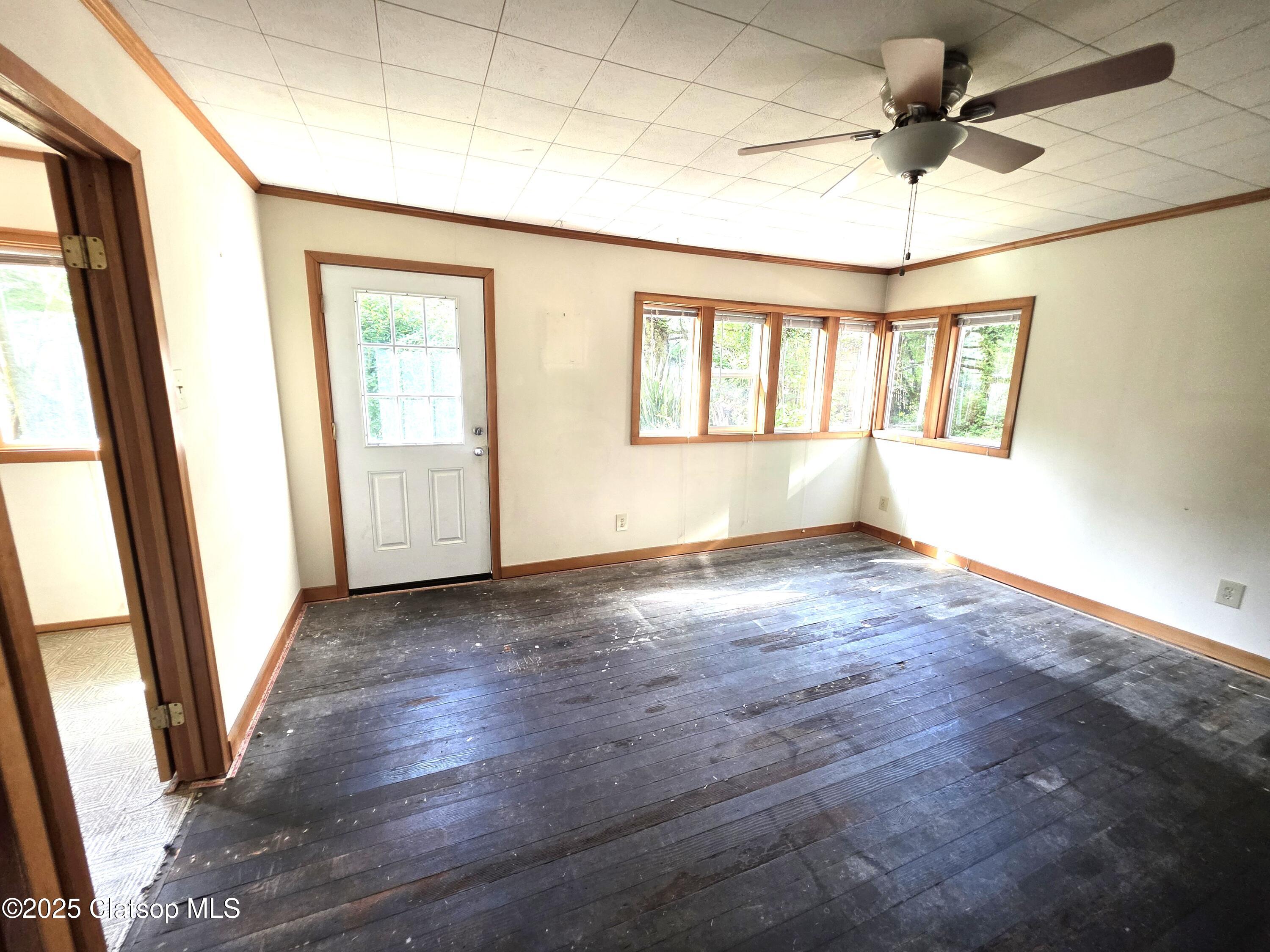 79906 Greenleaf Road Property Photo 4