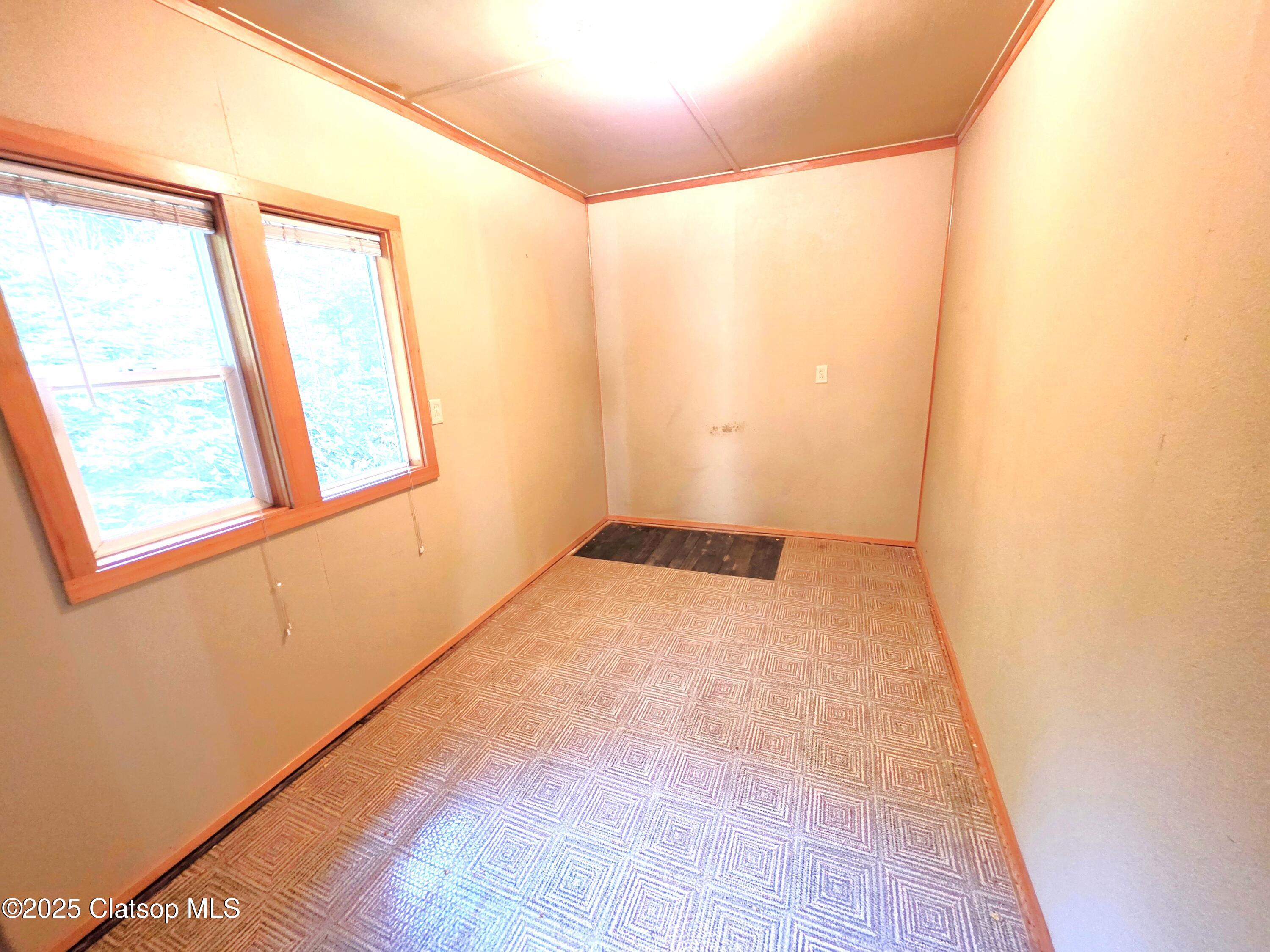 79906 Greenleaf Road Property Photo 16