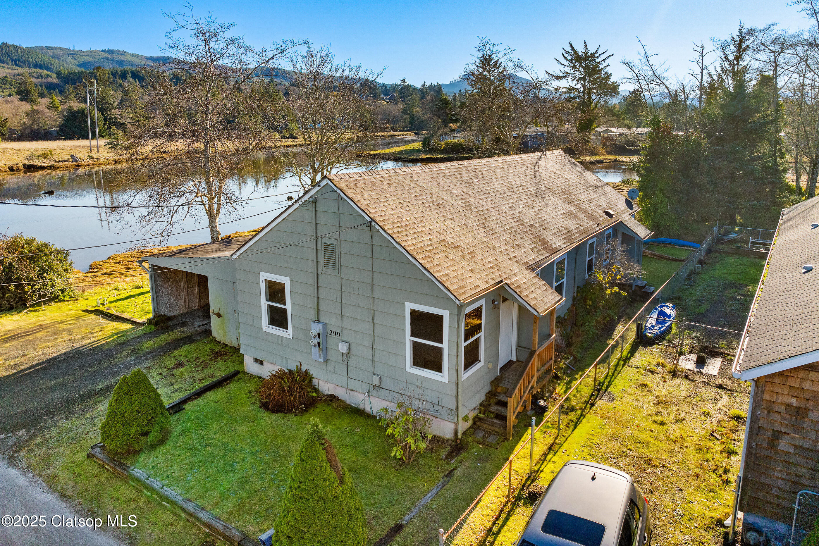 1299 6th Avenue Property Photo 1