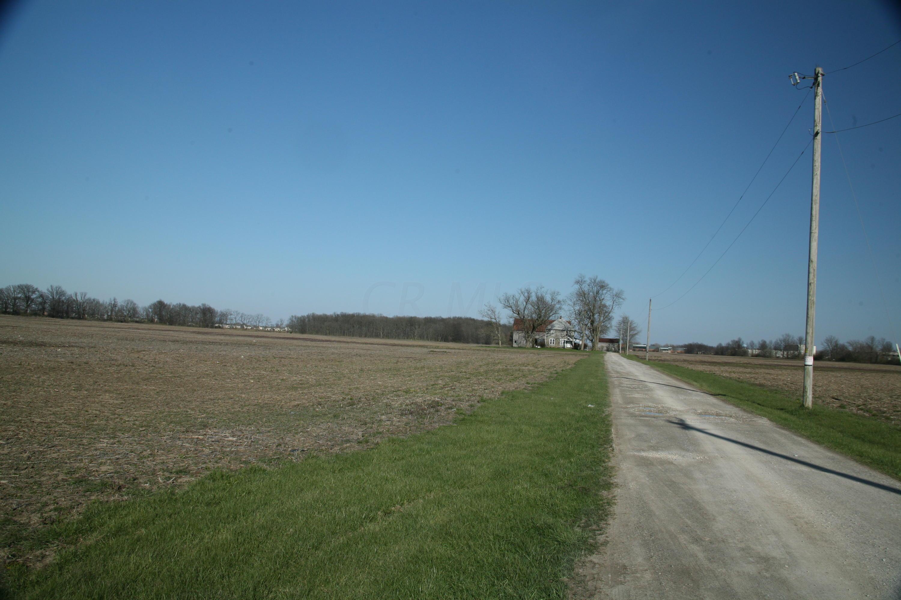 1723 S Section Line Road Property Photo 3