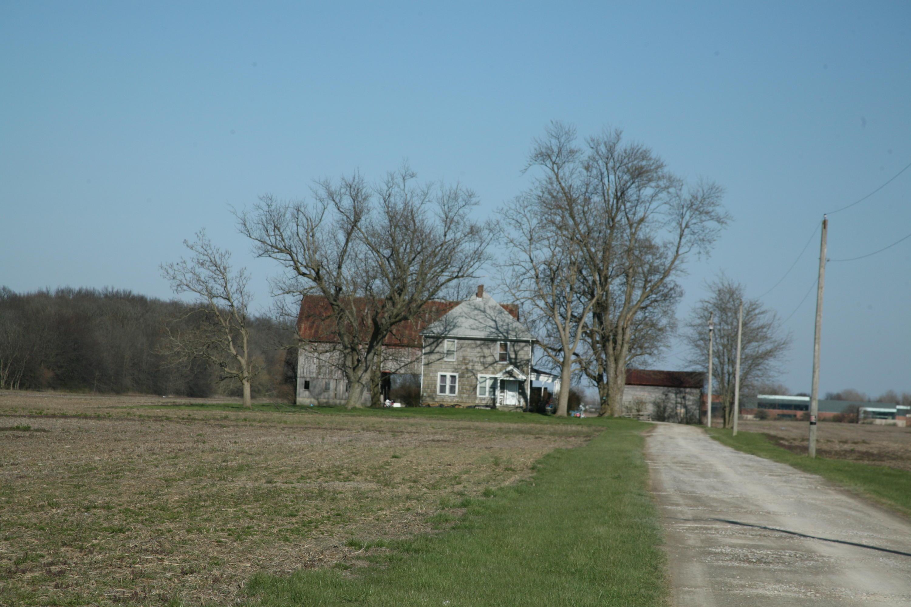 1723 S Section Line Road Property Photo 4