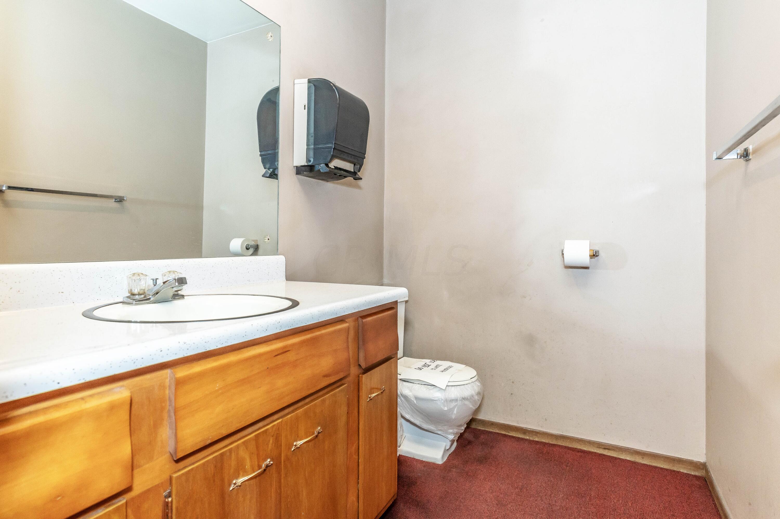 283 N Main Street Property Photo 7