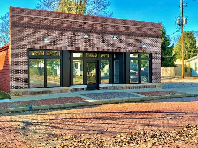 111 N Mulberry Street Property Photo