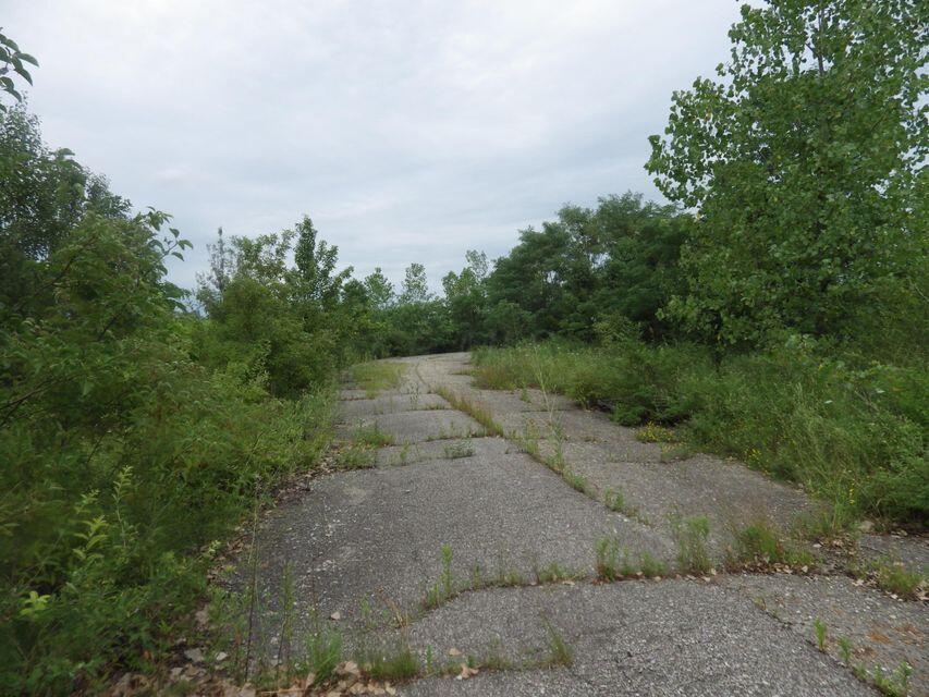 970 Claycraft Road Property Photo 11