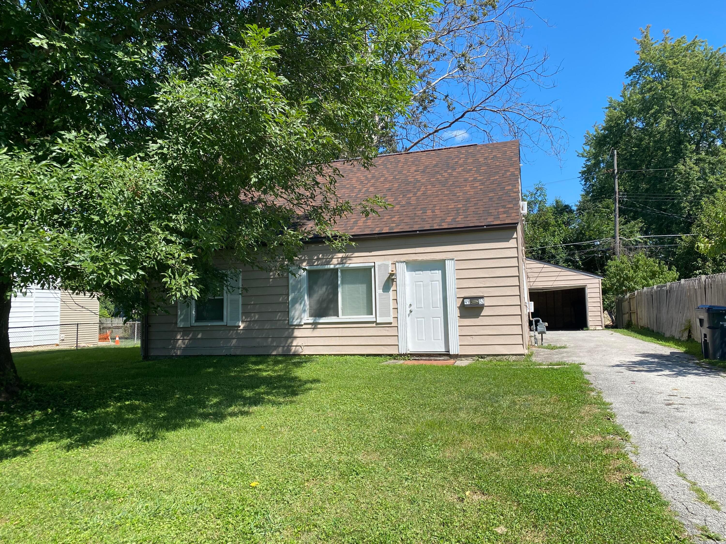 4952 Dimson Drive S Property Photo 1