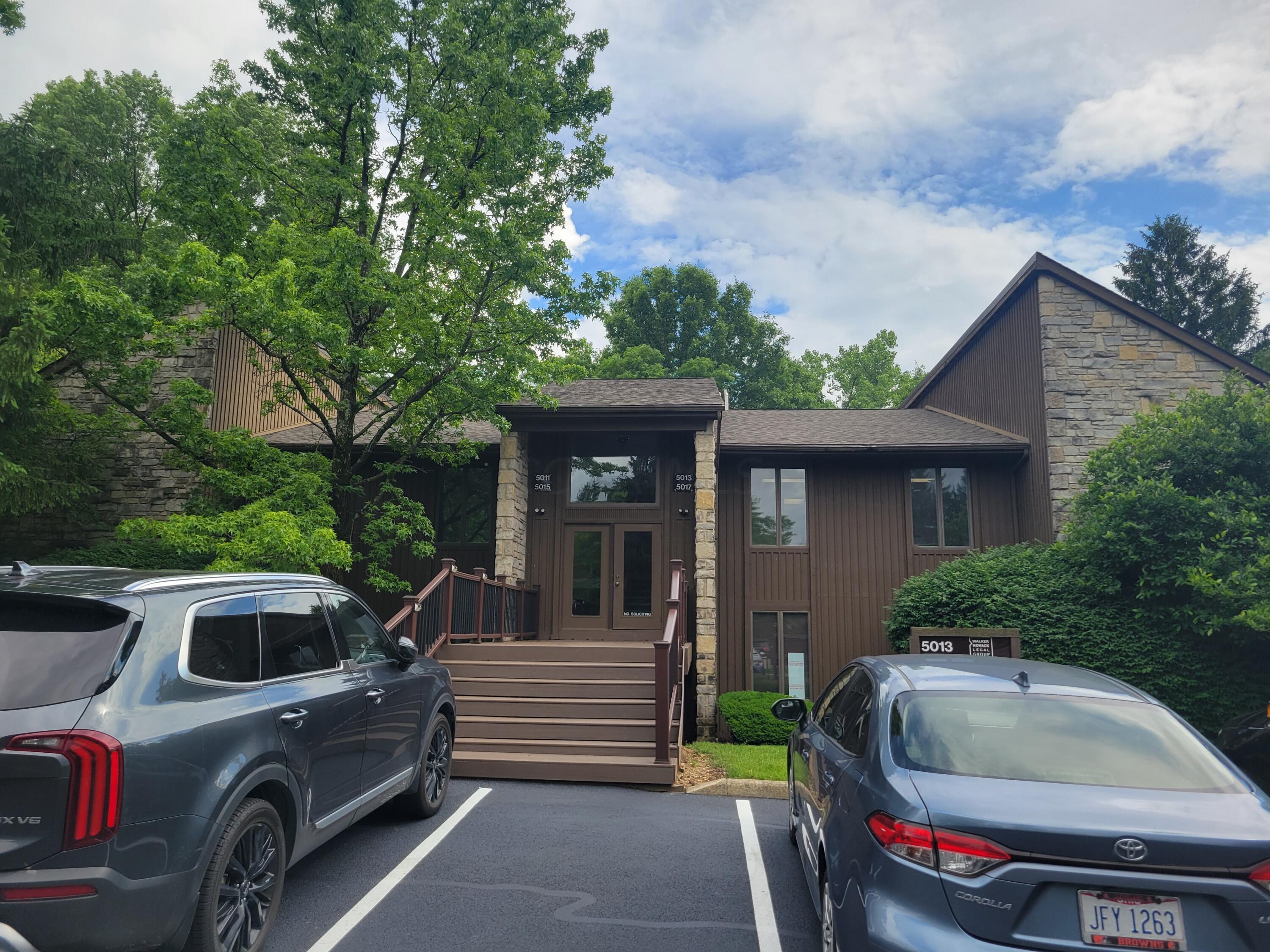 5015 Pine Creek Drive Property Photo 1
