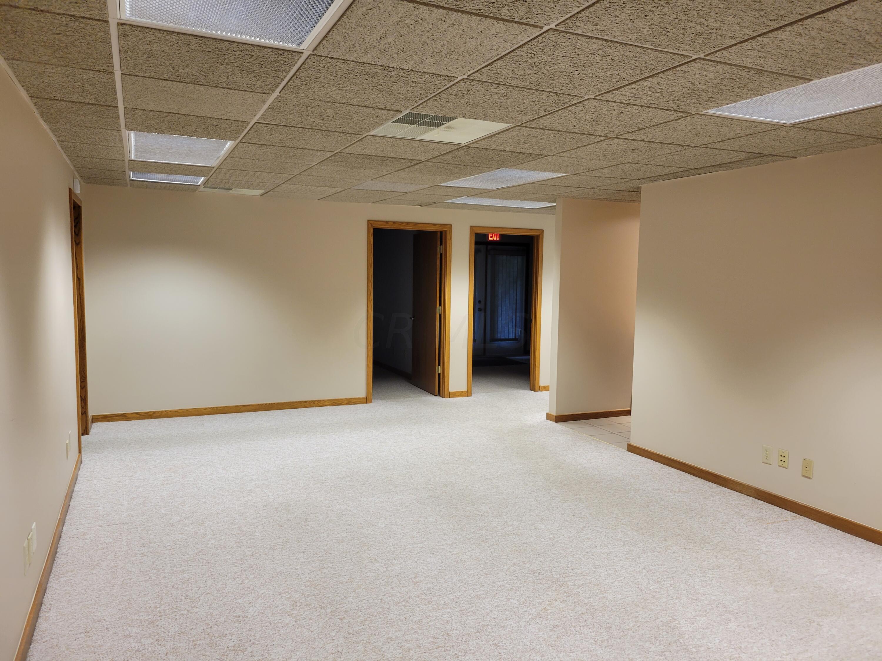 5015 Pine Creek Drive Property Photo 13