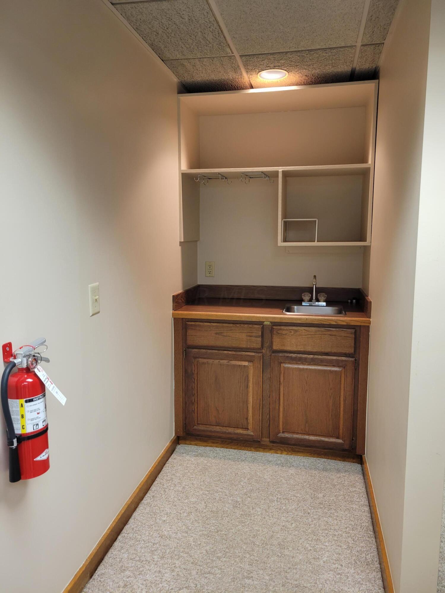 5015 Pine Creek Drive Property Photo 29