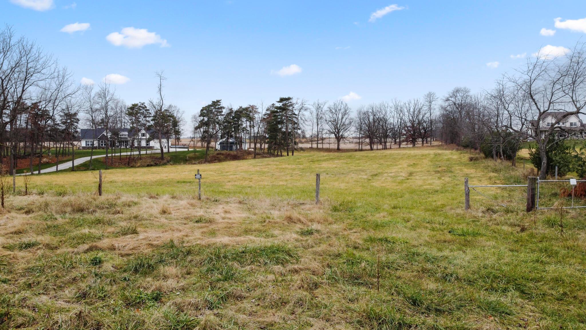7487/7245 Green Mill Road Property Photo 11