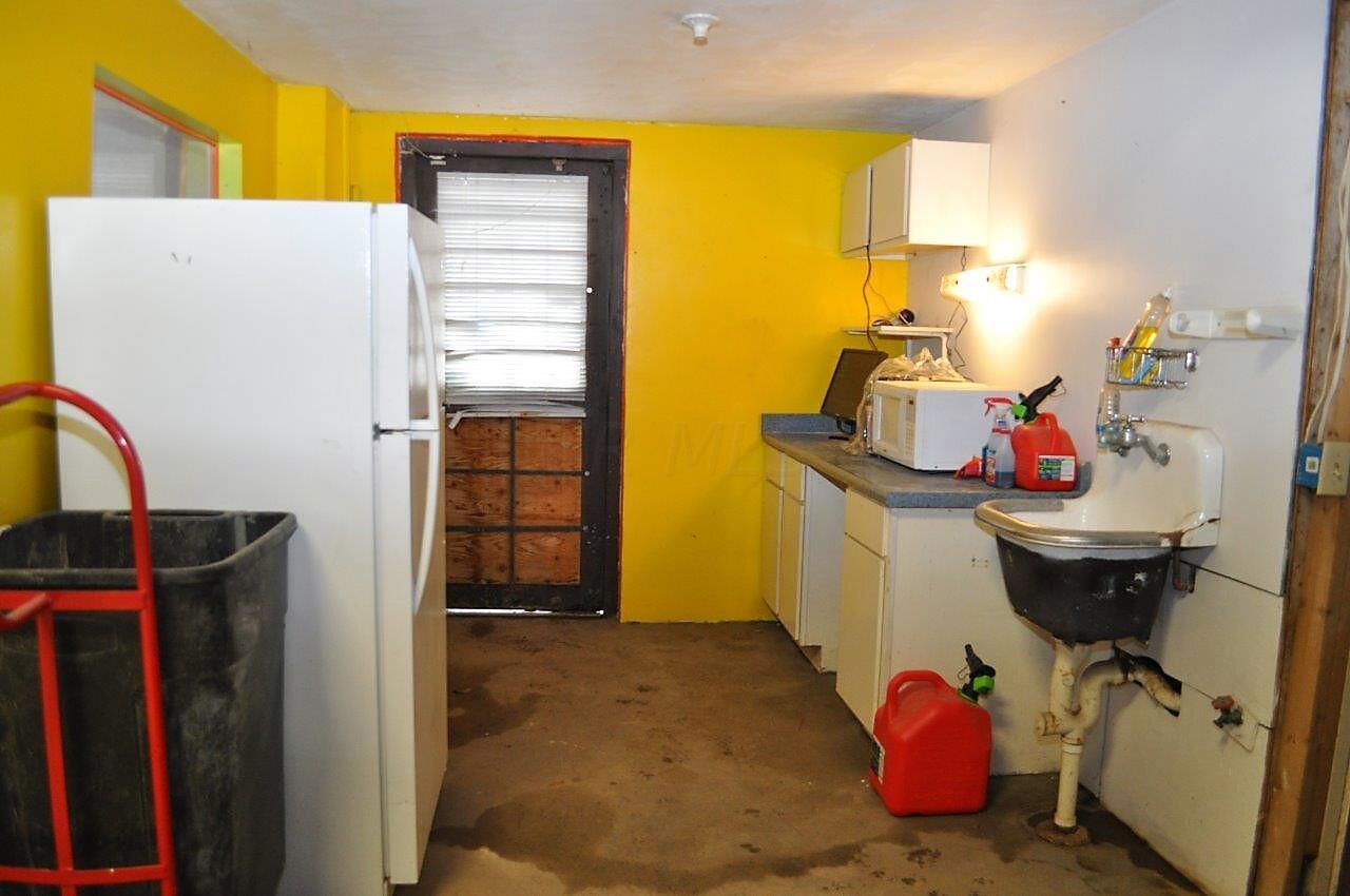 936 Slocum Avenue Property Photo 7