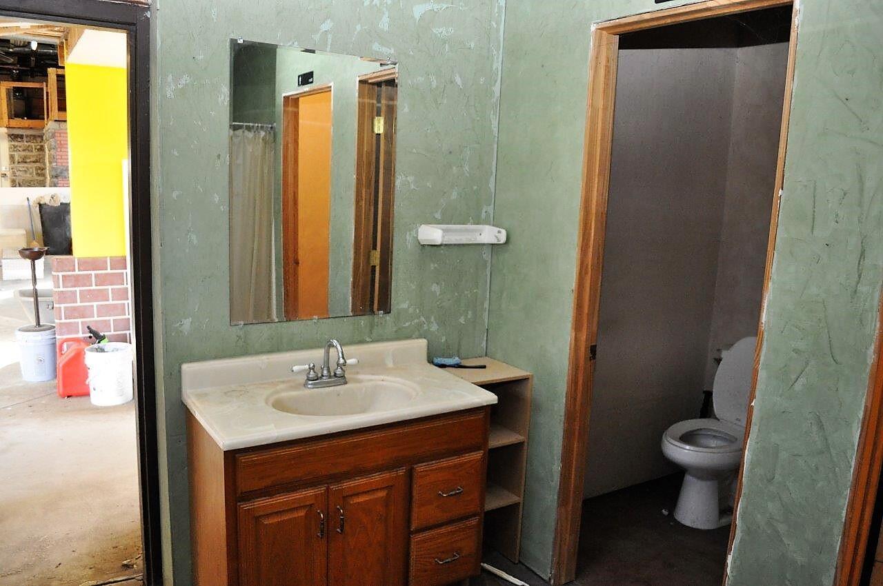 936 Slocum Avenue Property Photo 8