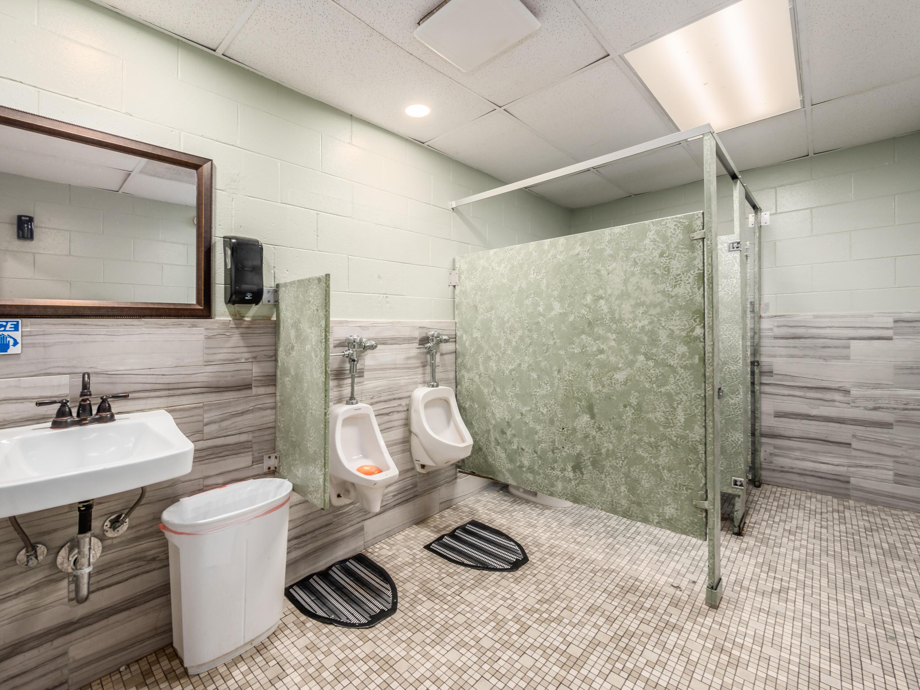 1189 Columbus Avenue Property Photo 46