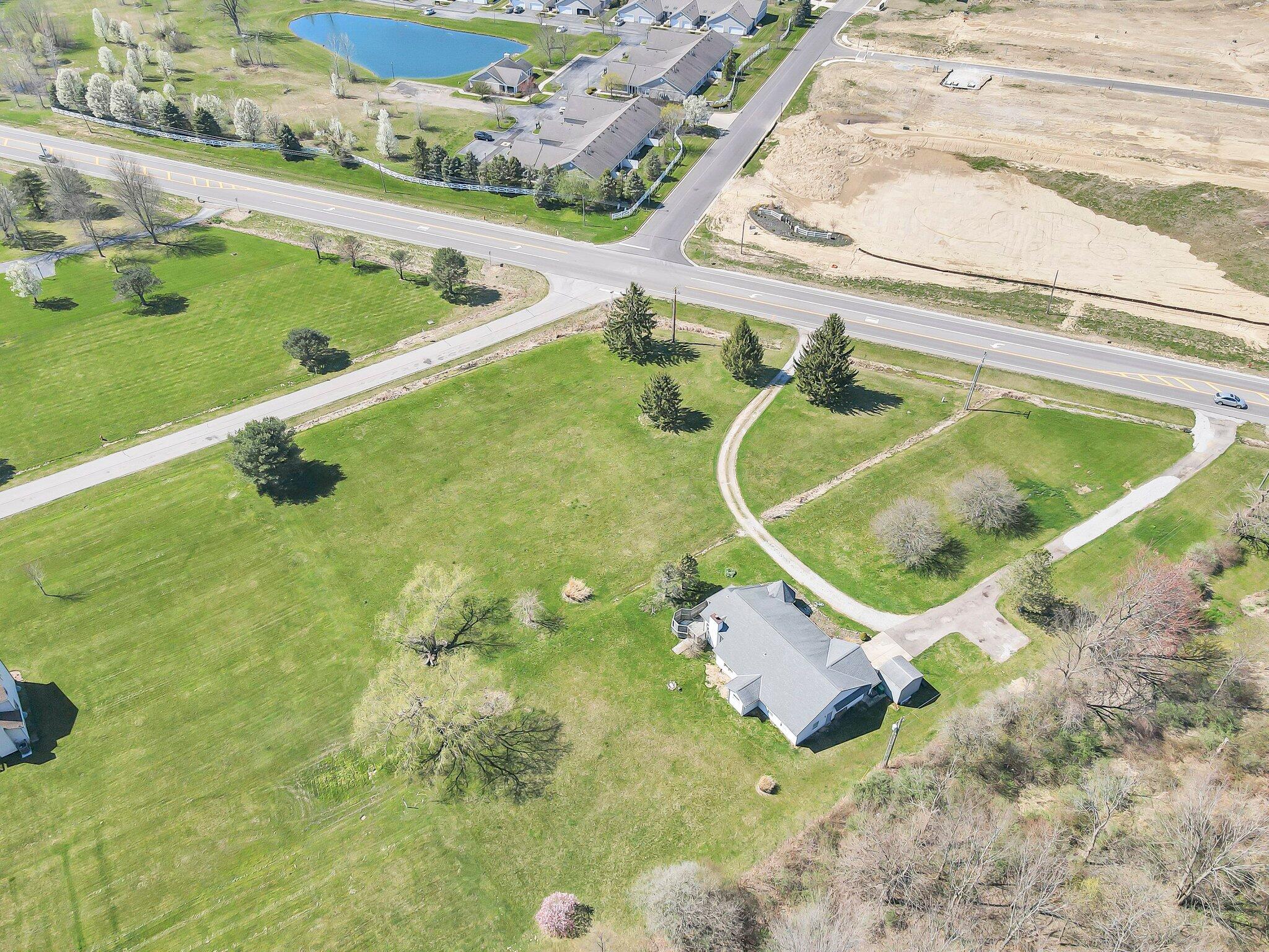 5945 Columbus Road Property Photo 9