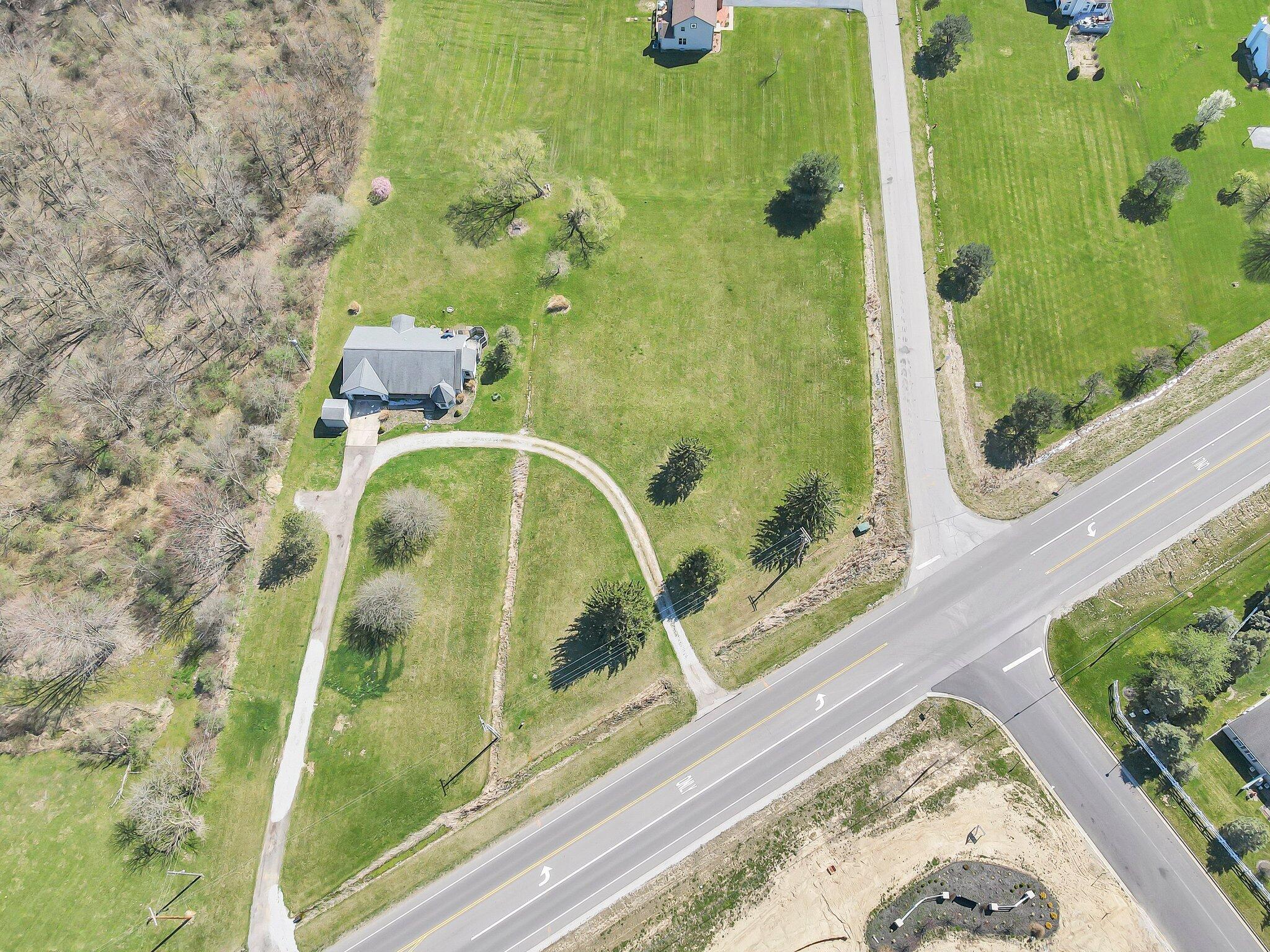 5945 Columbus Road Property Photo 15