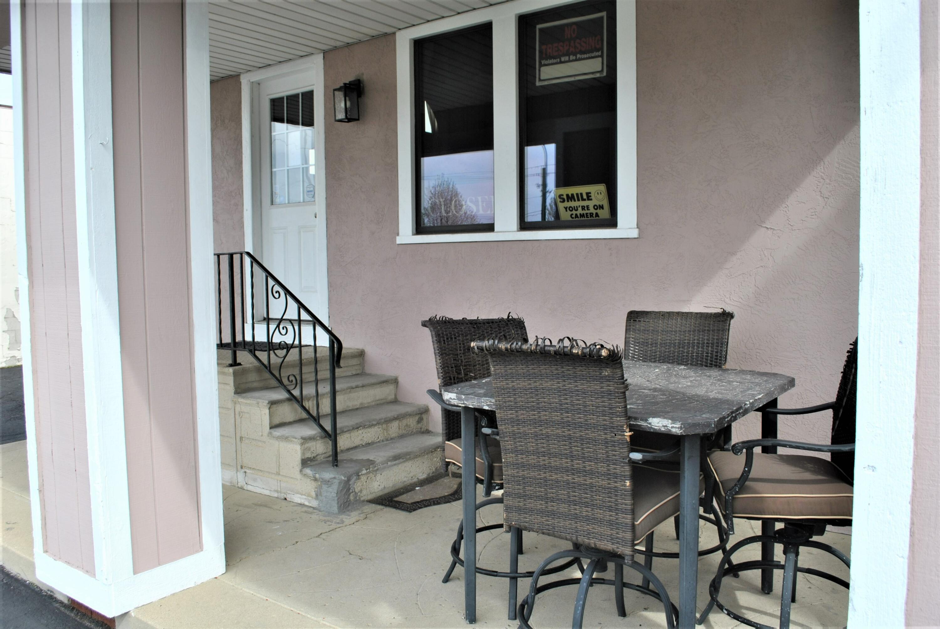 5424 W Broad Street Property Photo 5