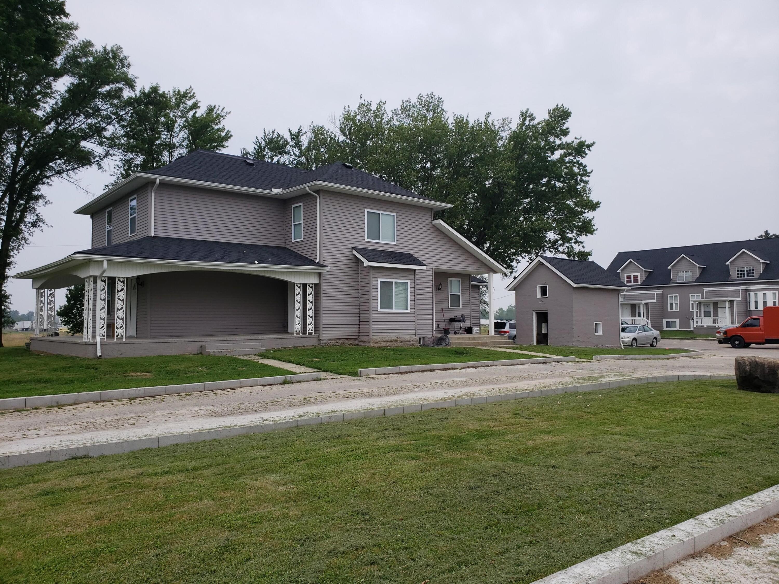 2098 Us Highway 42 S Property Photo 2