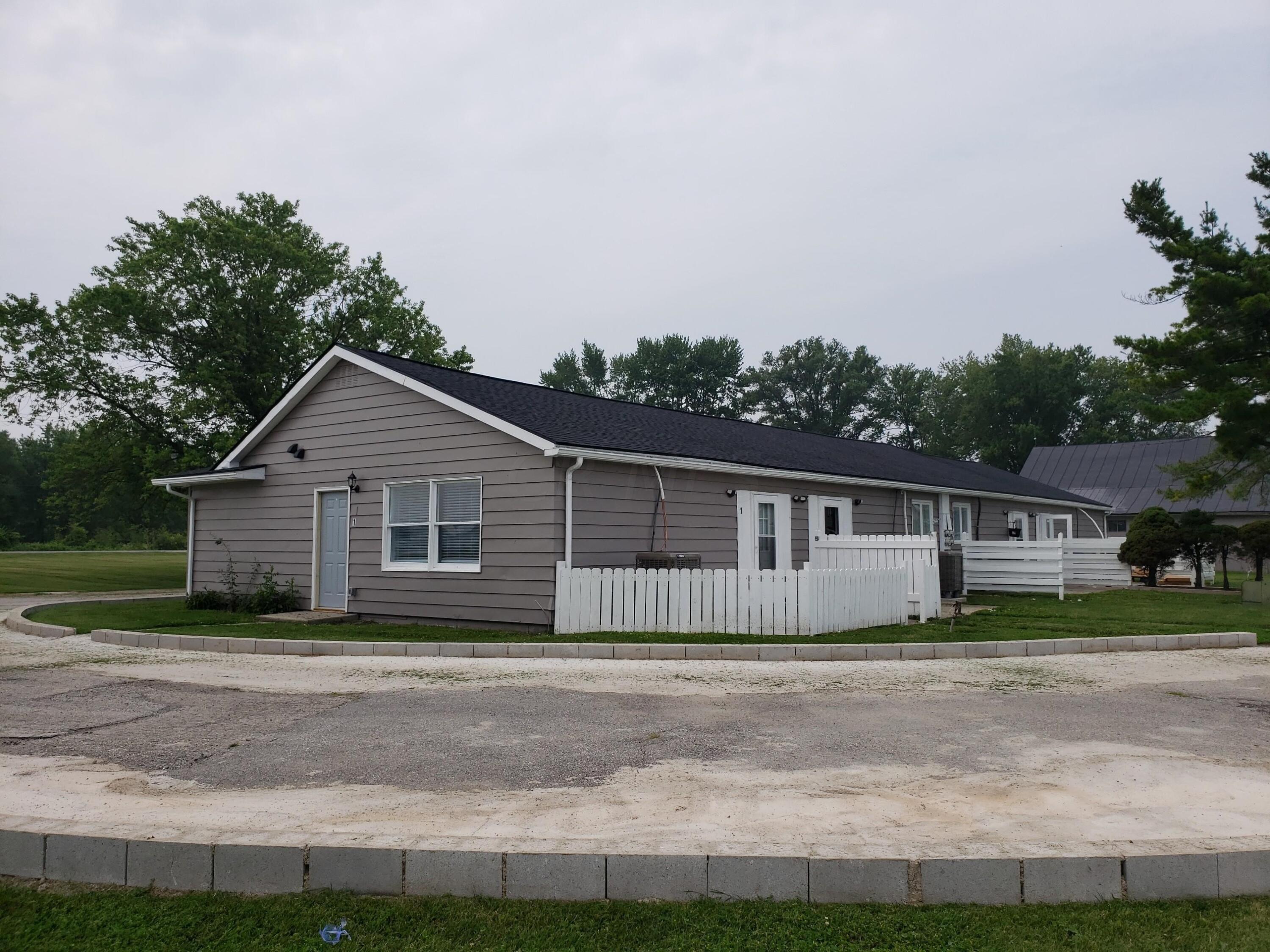 2098 Us Highway 42 S Property Photo 6