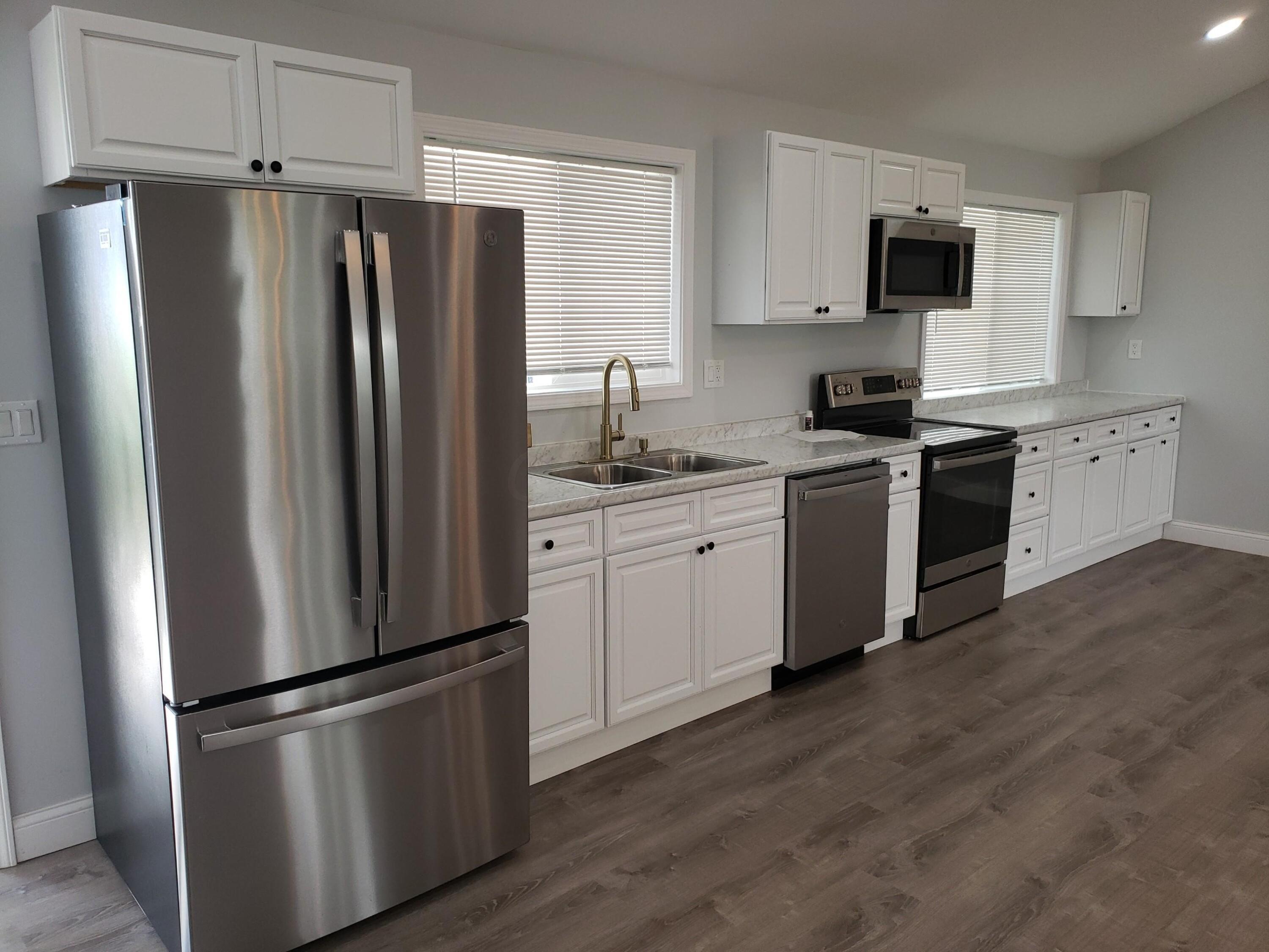 2098 Us Highway 42 S Property Photo 13