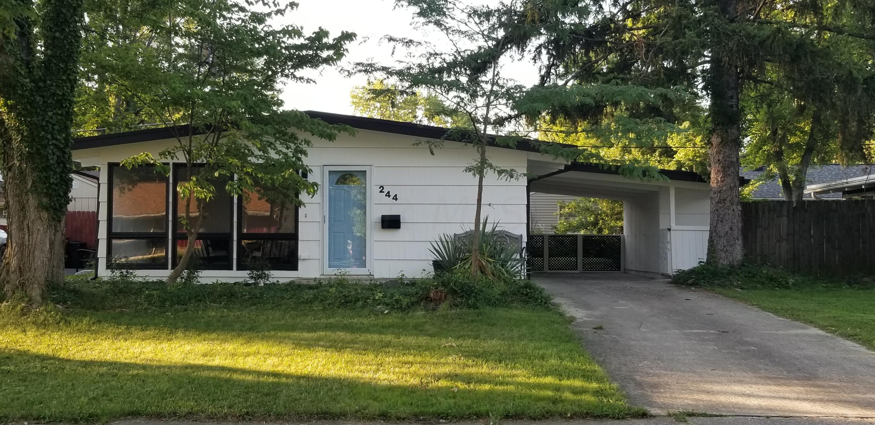 244 E Clearview Avenue Property Photo 1