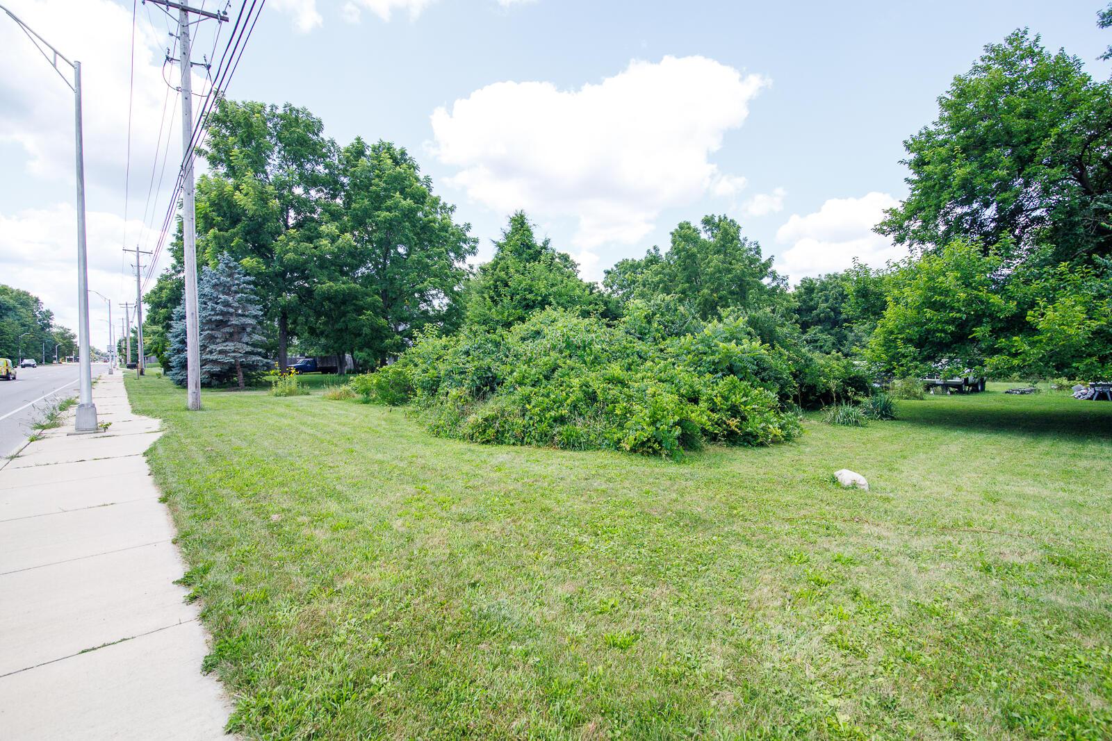 2074 Hard Road Property Photo 7