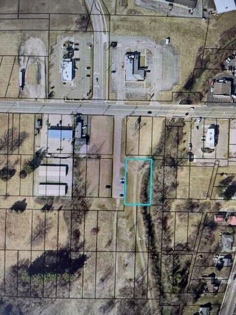 825 Harding Way W Property Photo 18