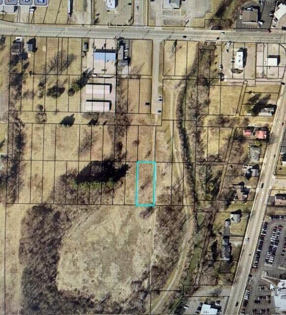 825 Harding Way W Property Photo 29