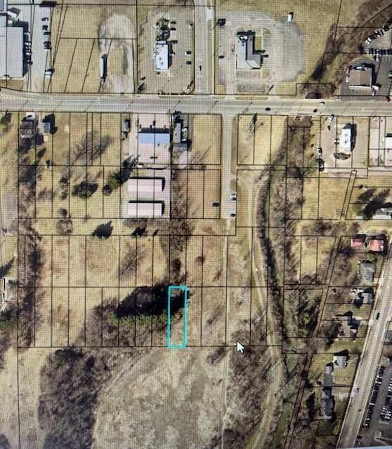 825 Harding Way W Property Photo 31