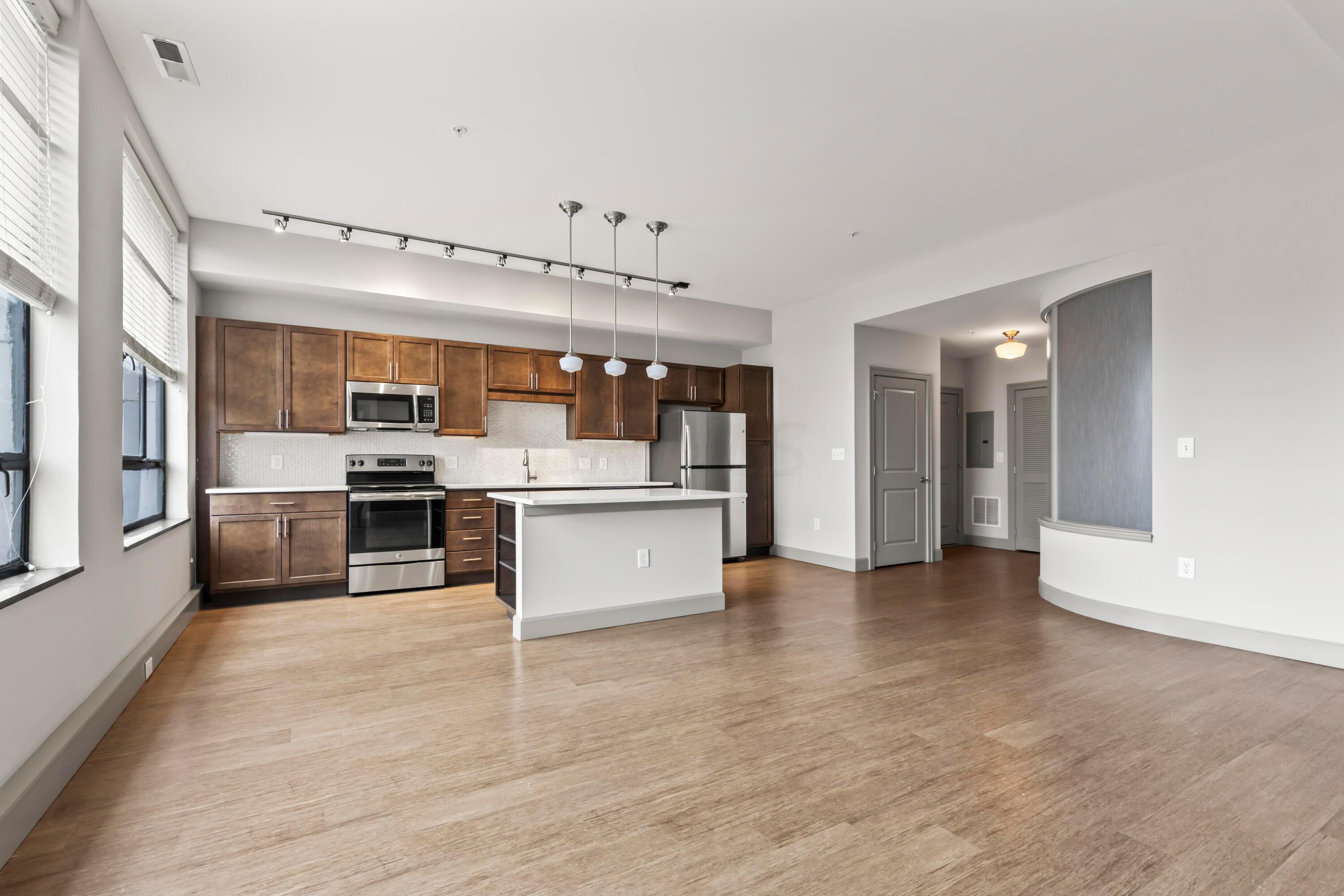 51 N High Street, 506 Property Photo 15