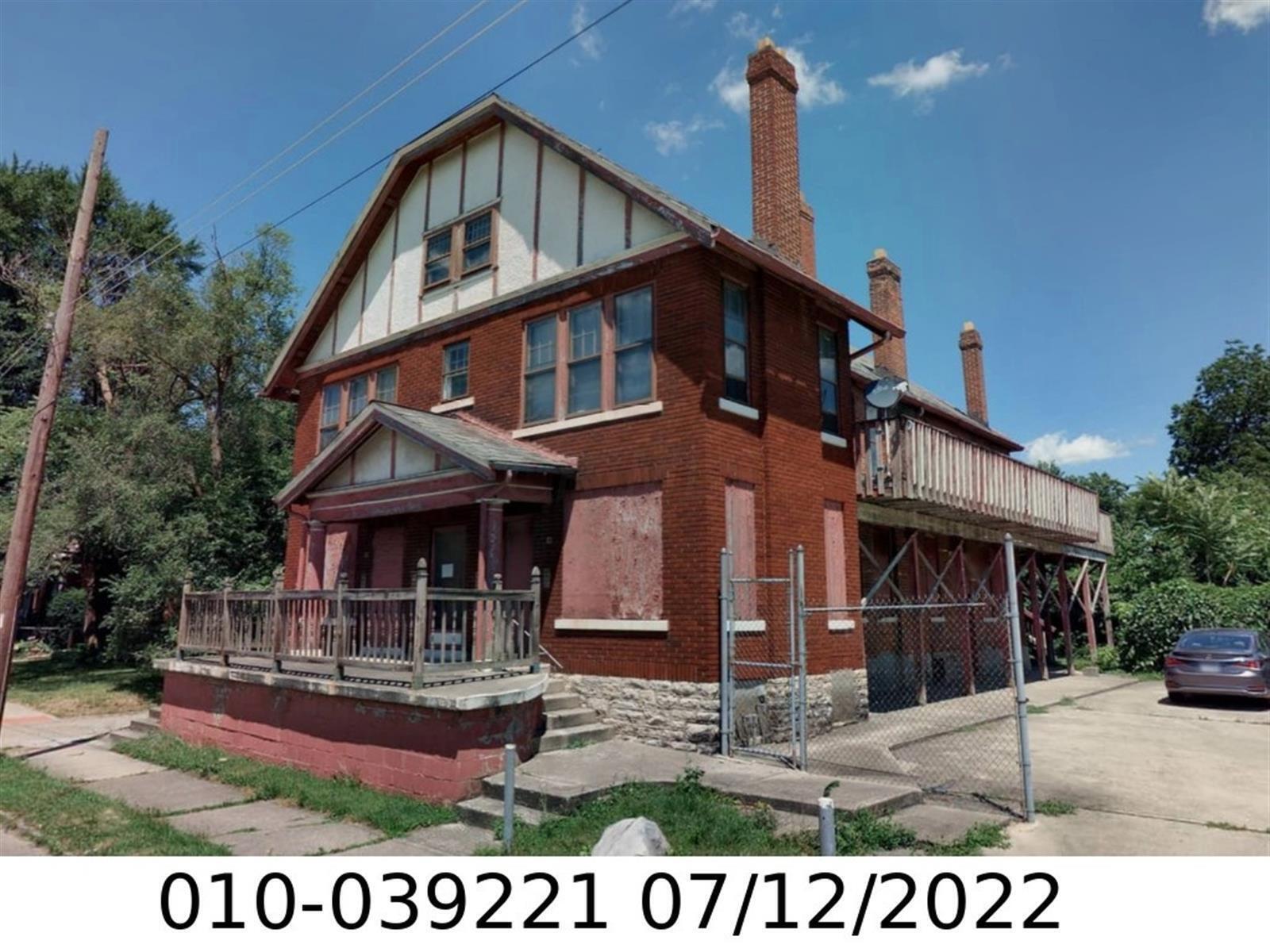 374 Wilson Avenue, 374-76 Property Photo 1