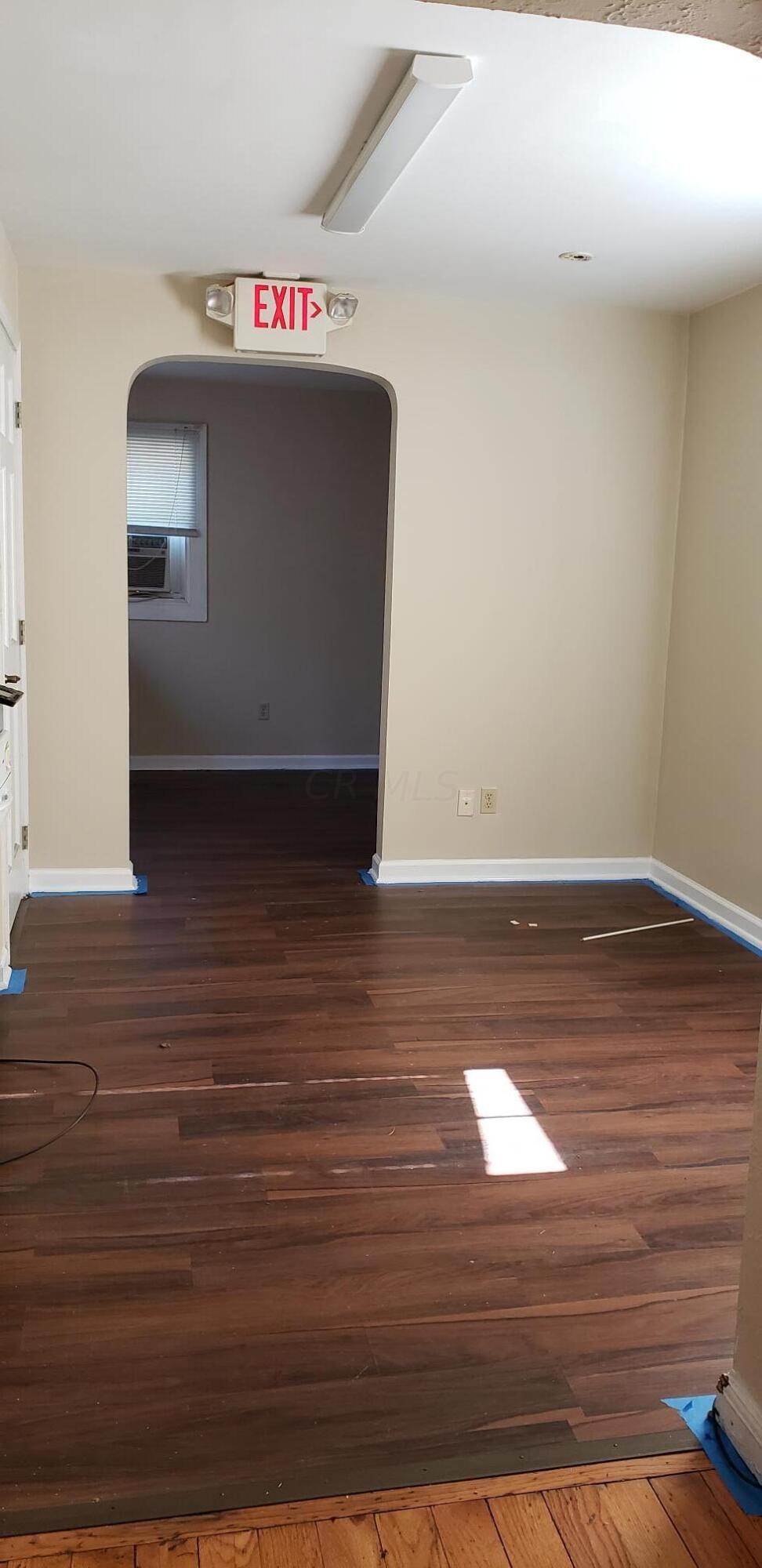746 S Yearling Road Property Photo 4