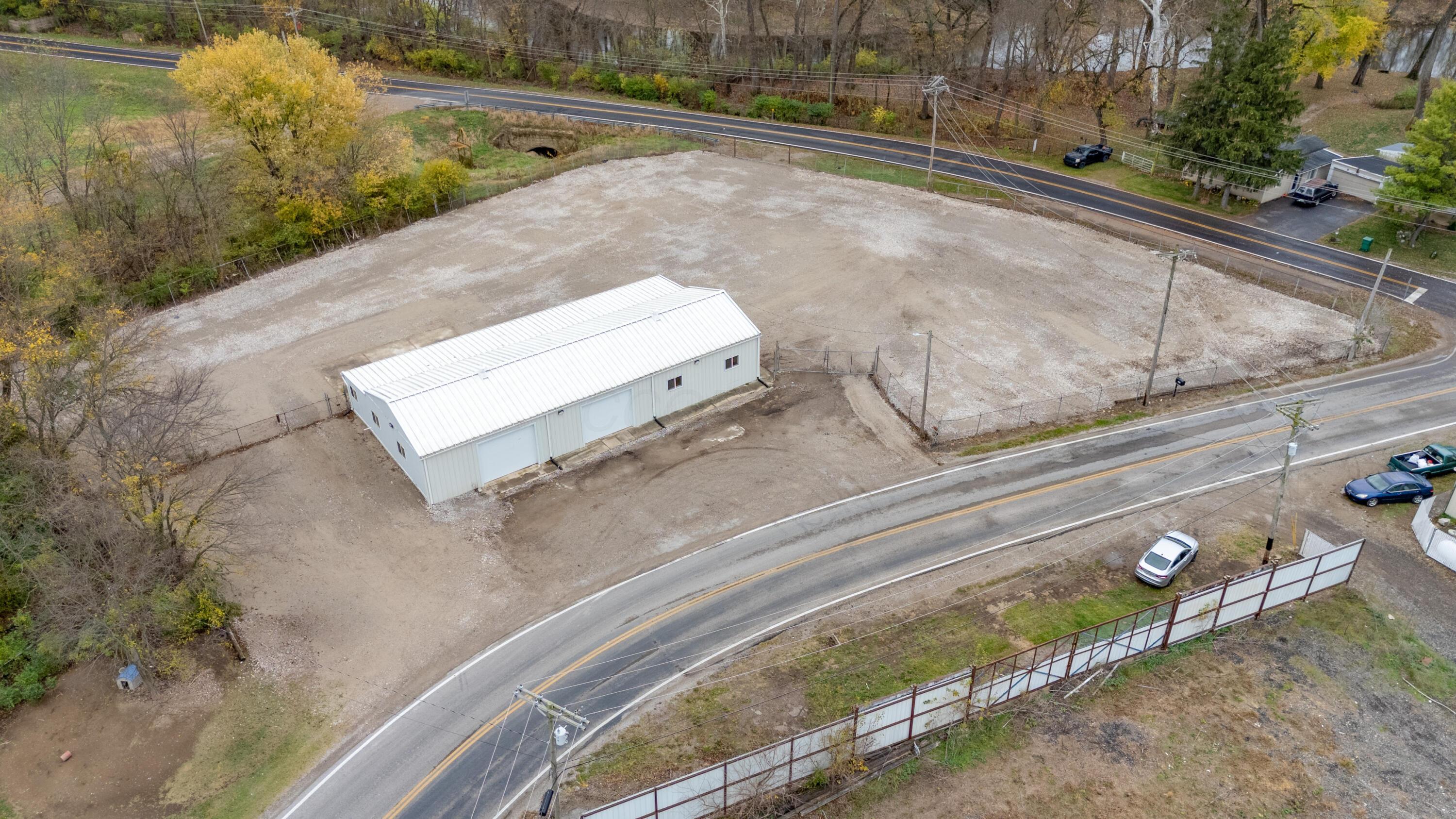 22840 Canal Road Property Photo