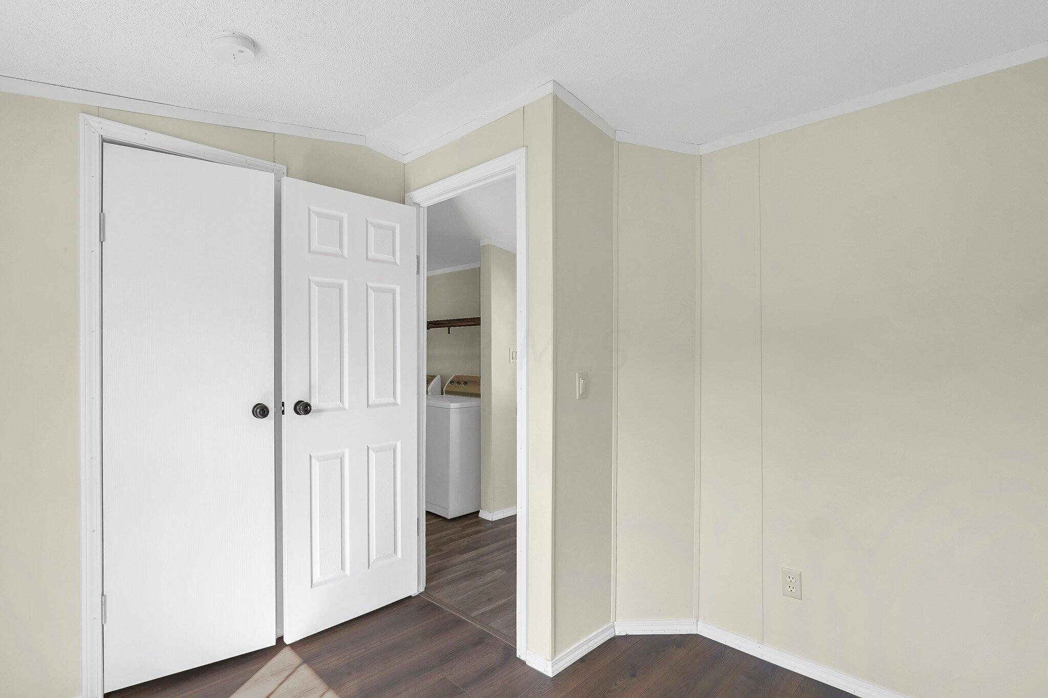 1100 Thornwood Drive Sw, 703 Property Photo 24