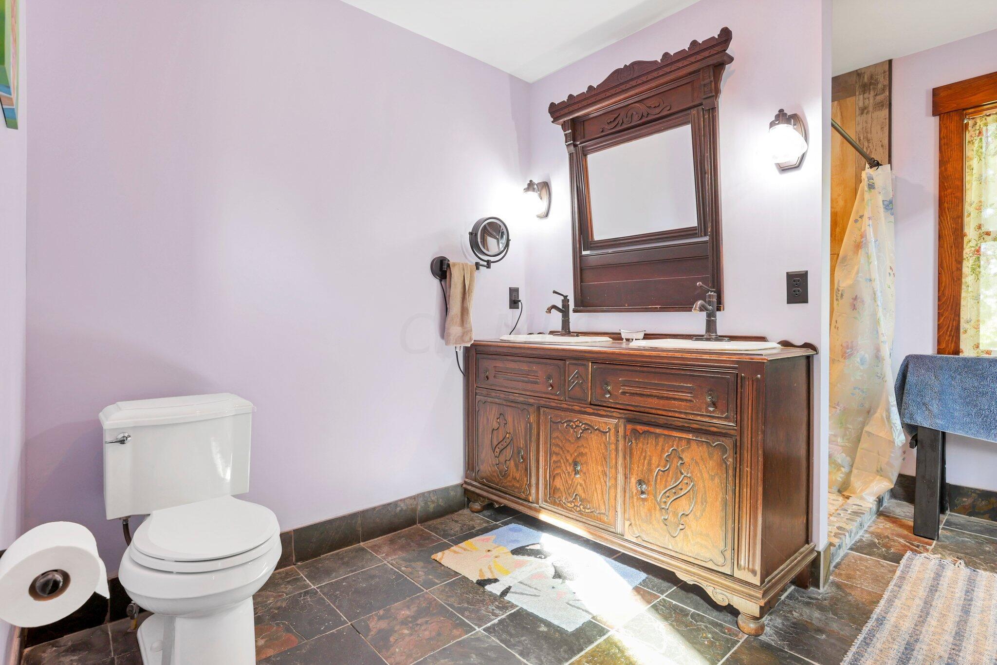 3010 Mink Street Property Photo 32