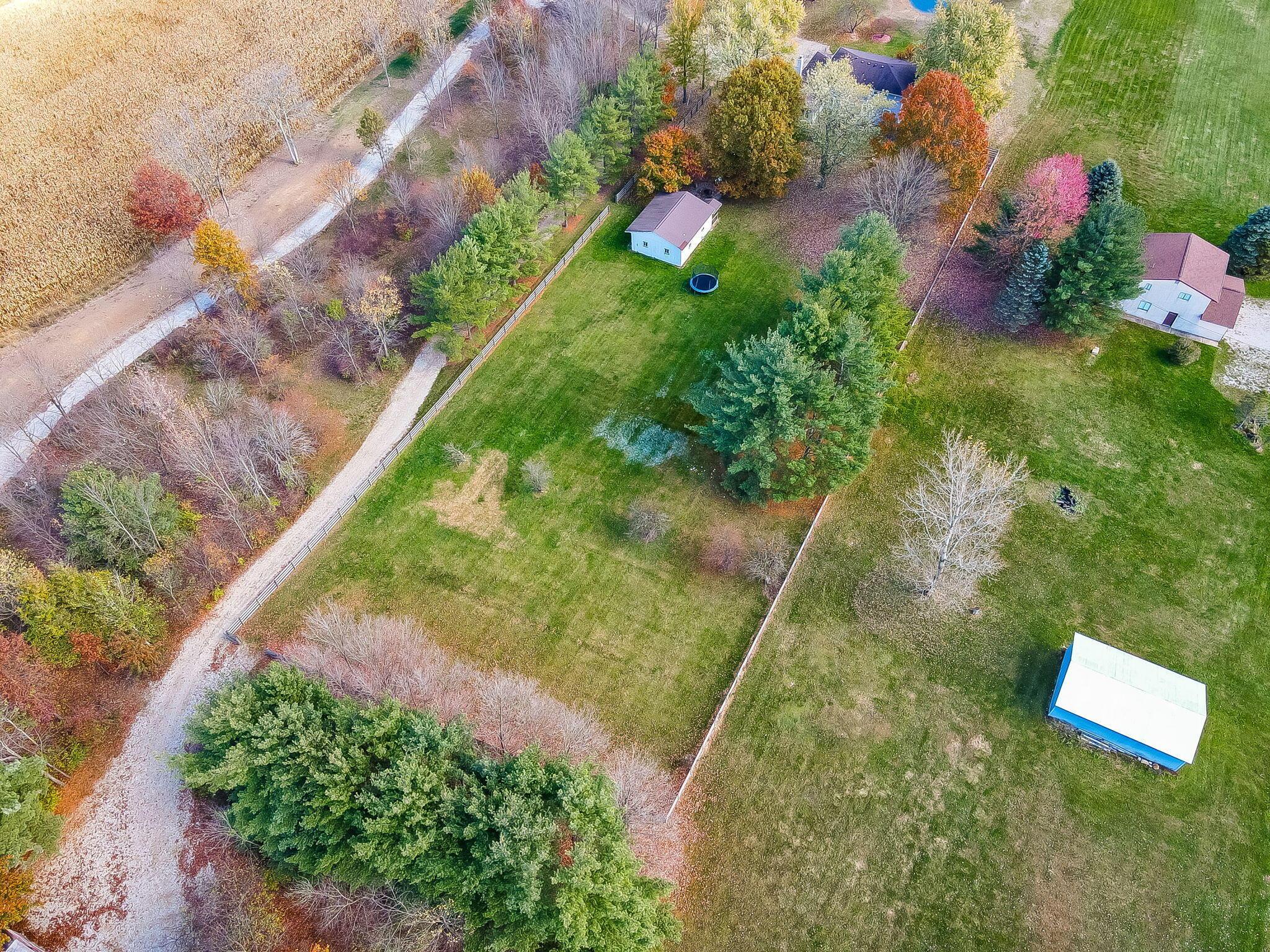 10937 Johnstown Road Property Photo 20