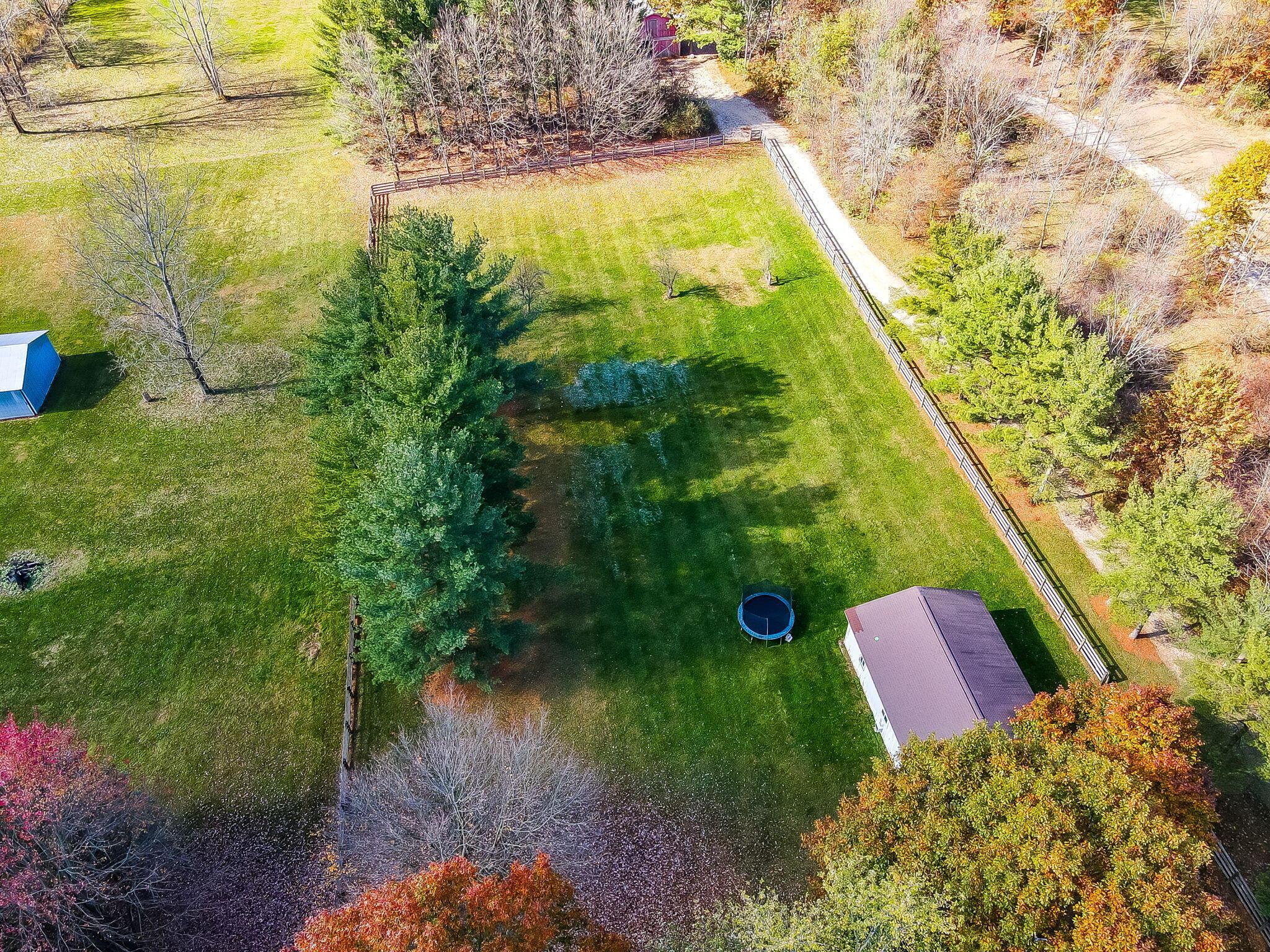 10937 Johnstown Road Property Photo 25