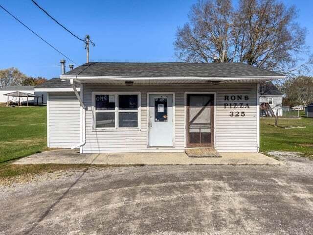 325 Cretcher Street Property Photo
