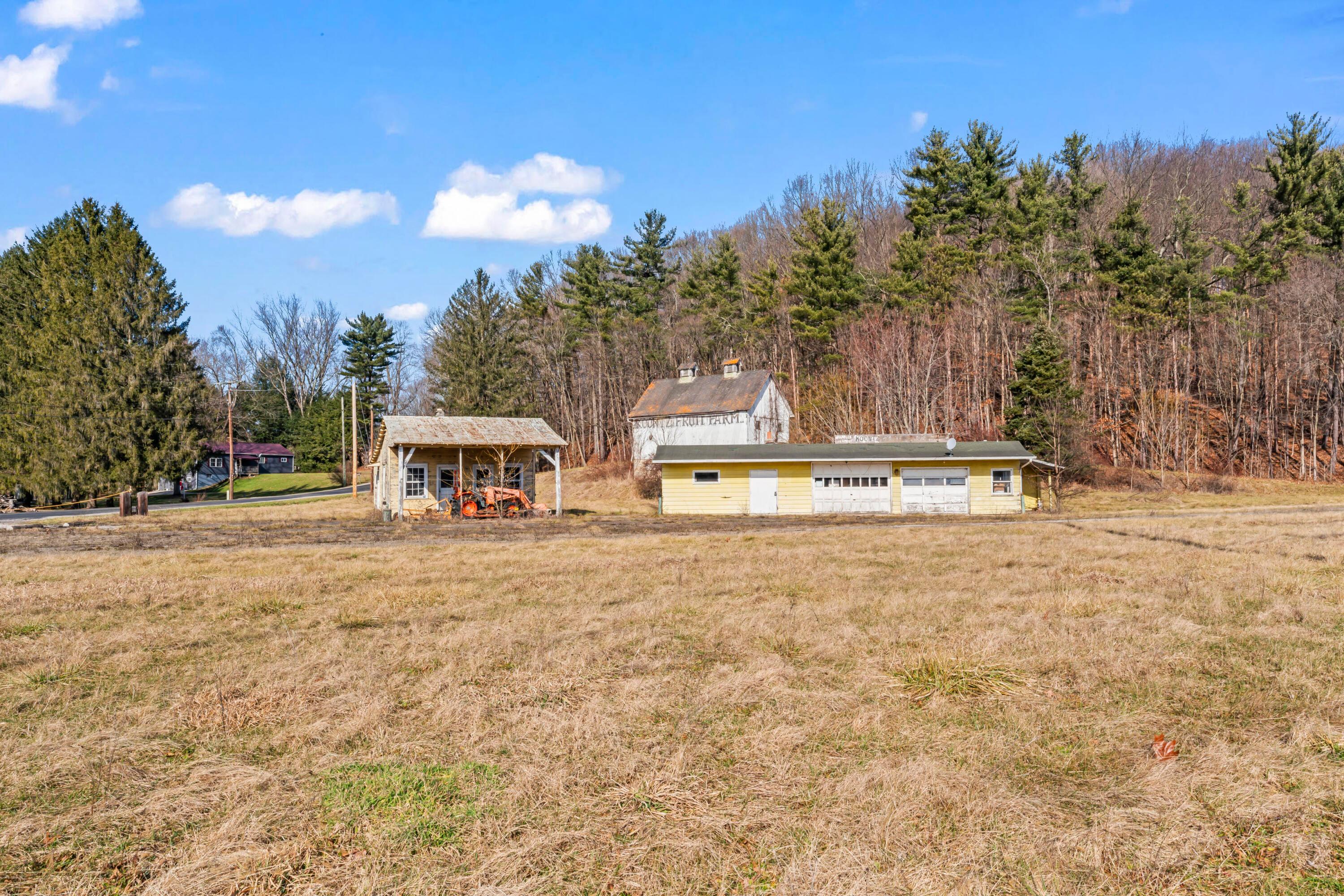 7560 Weaver Road Property Photo 14