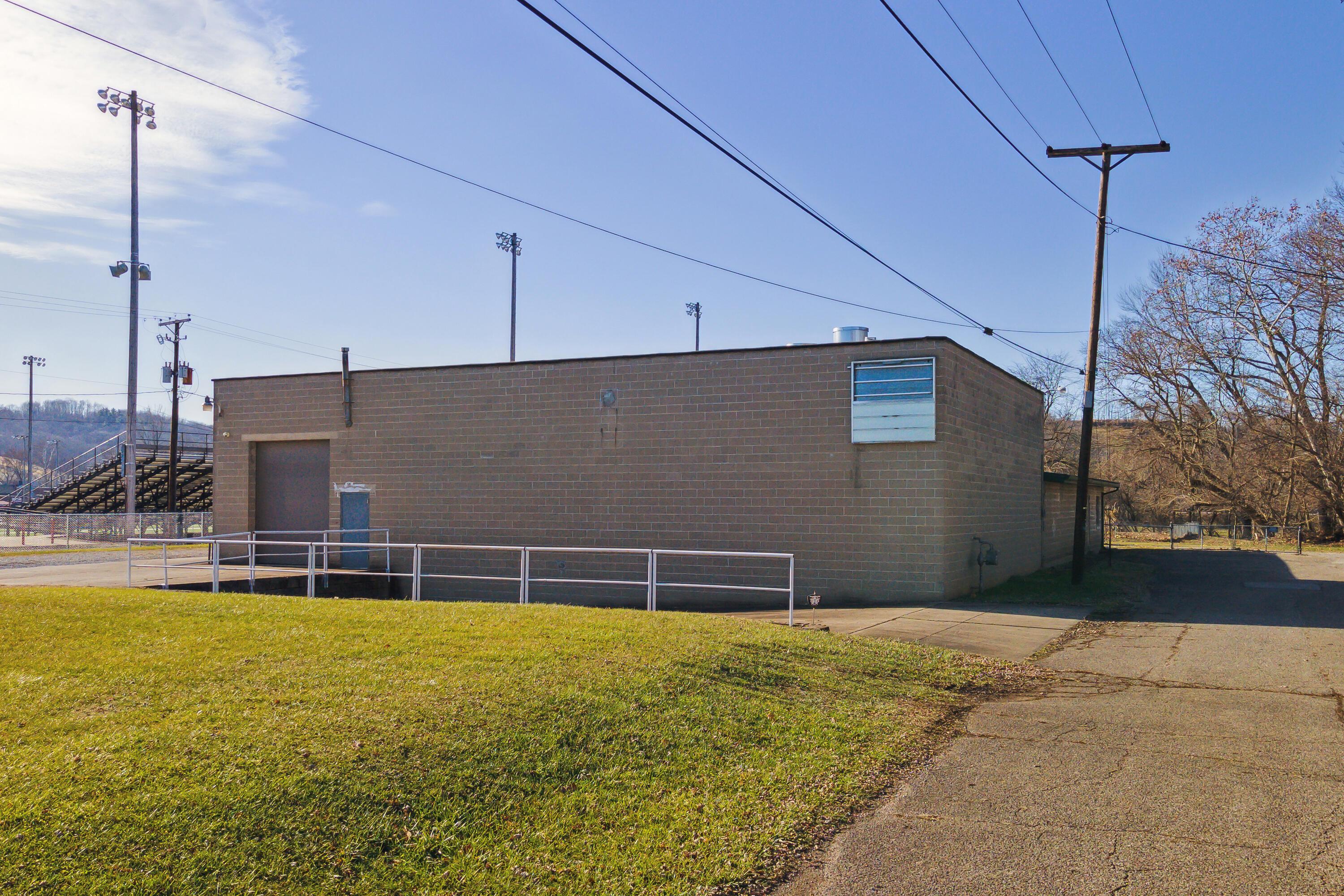 15 Walnut Street Property Photo 2