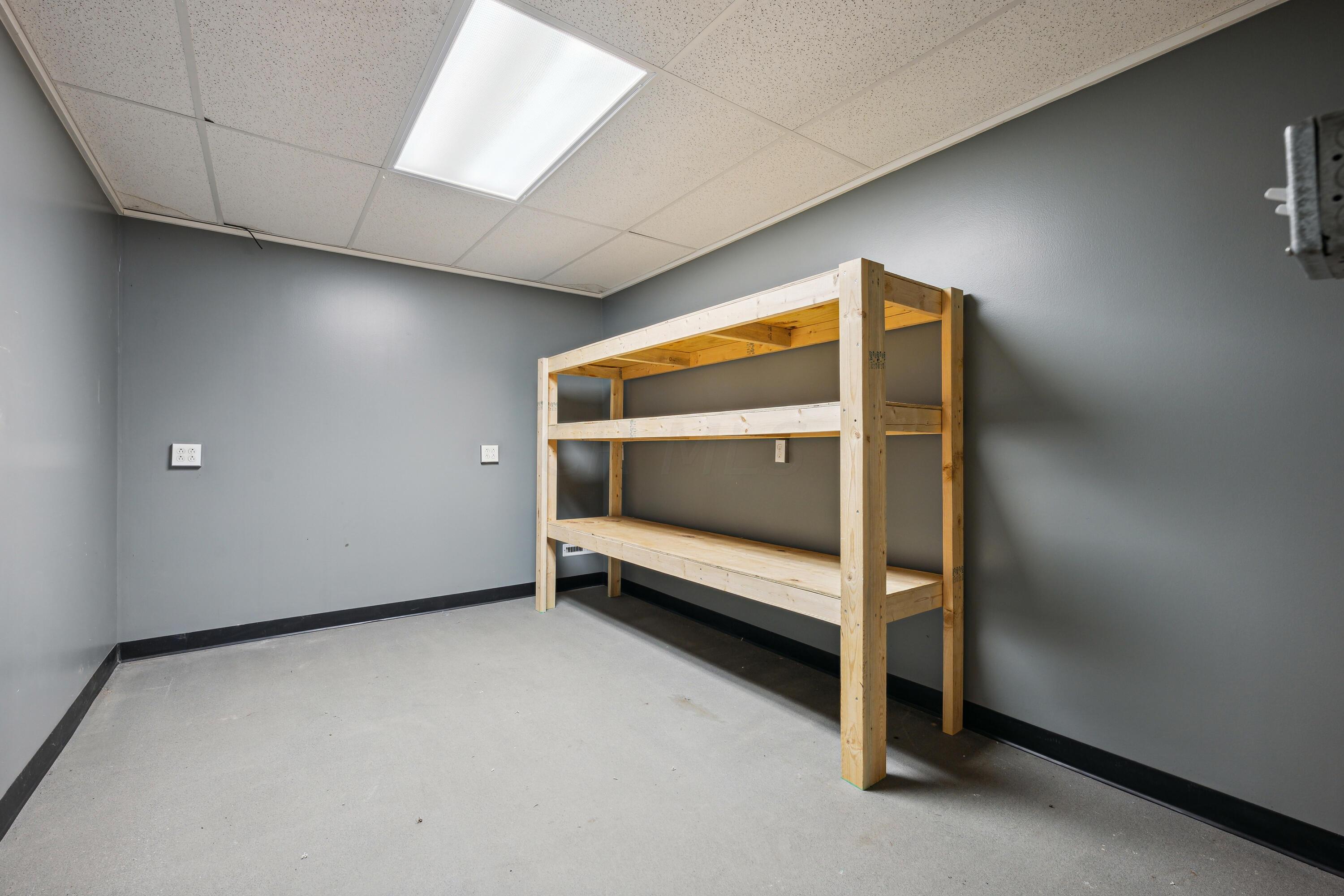 15 Walnut Street Property Photo 15
