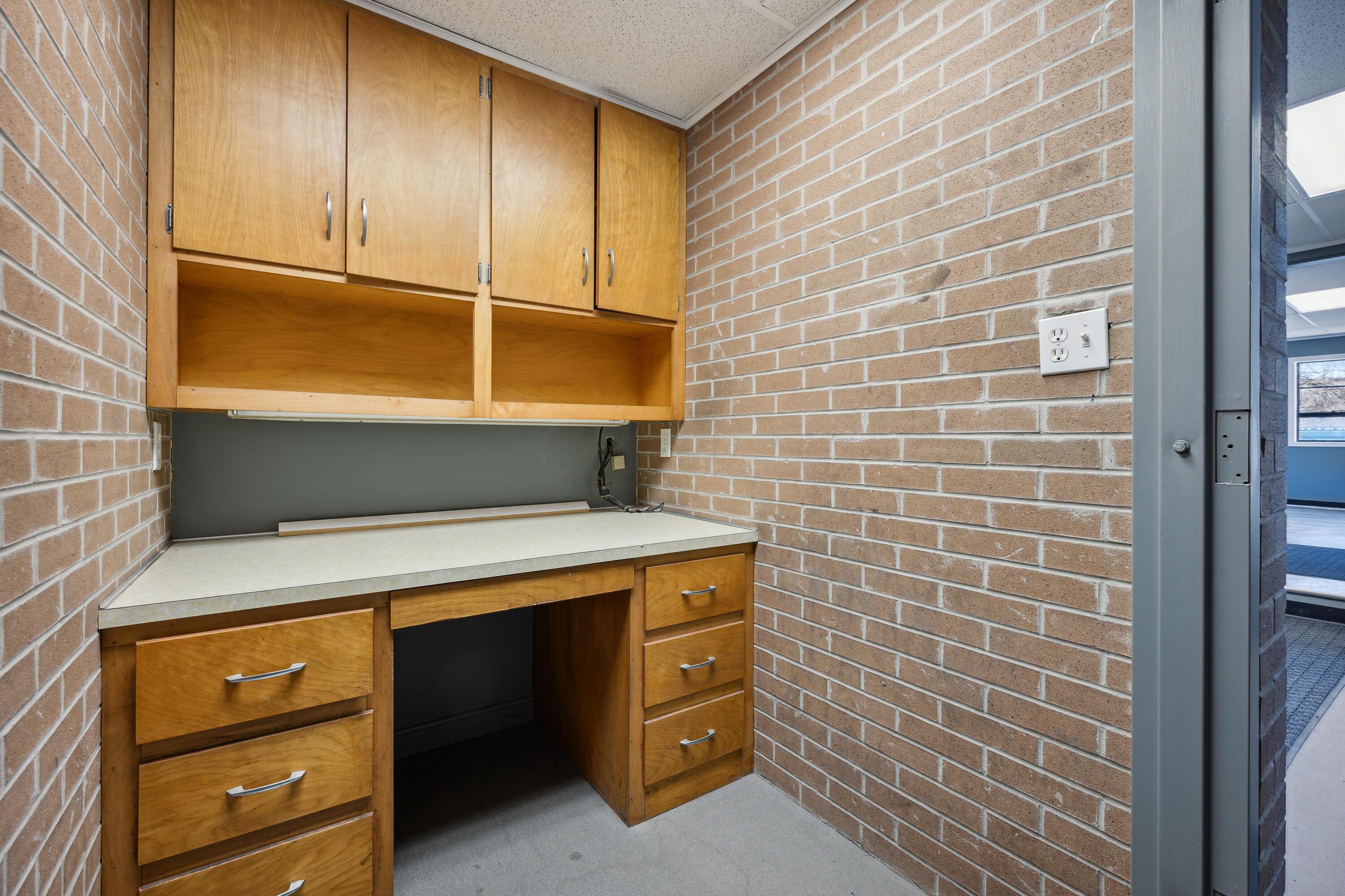 15 Walnut Street Property Photo 16