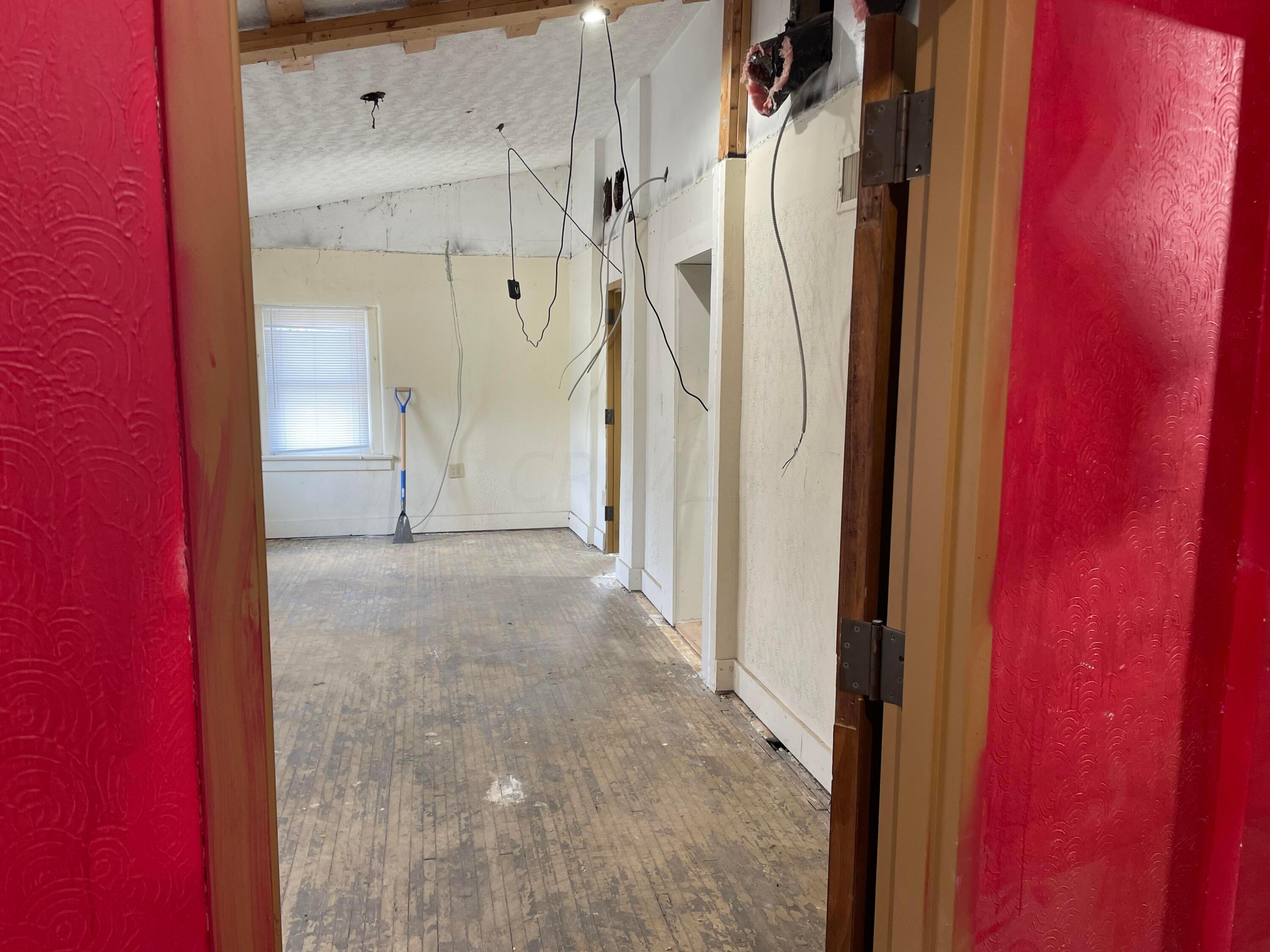 1570 S High Street Property Photo 2