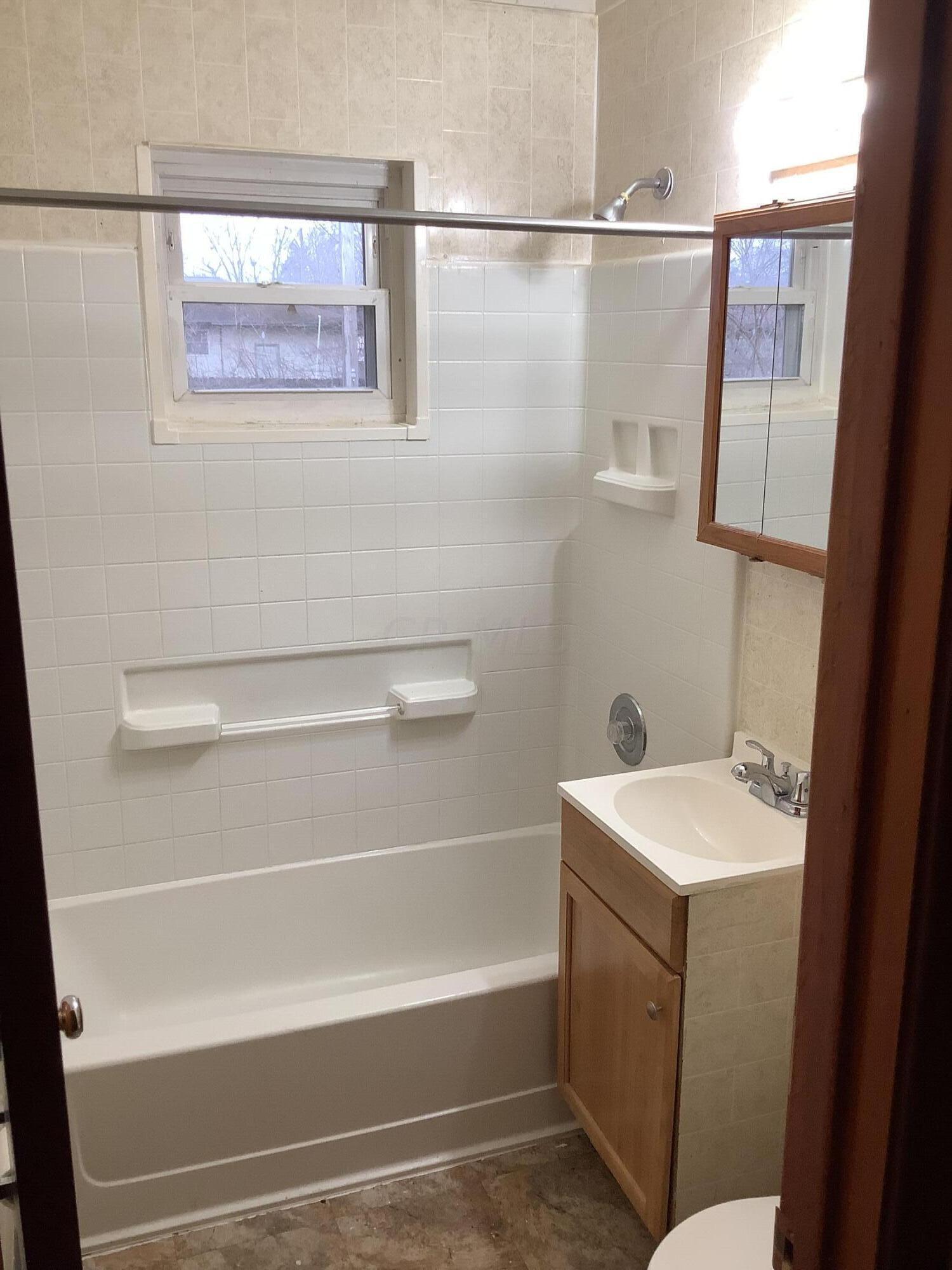 1368 Moundview Avenue Property Photo 10